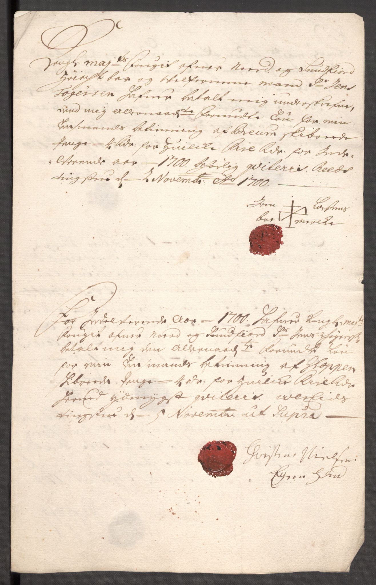 Rentekammeret inntil 1814, Reviderte regnskaper, Fogderegnskap, AV/RA-EA-4092/R53/L3425: Fogderegnskap Sunn- og Nordfjord, 1700-1701, s. 237