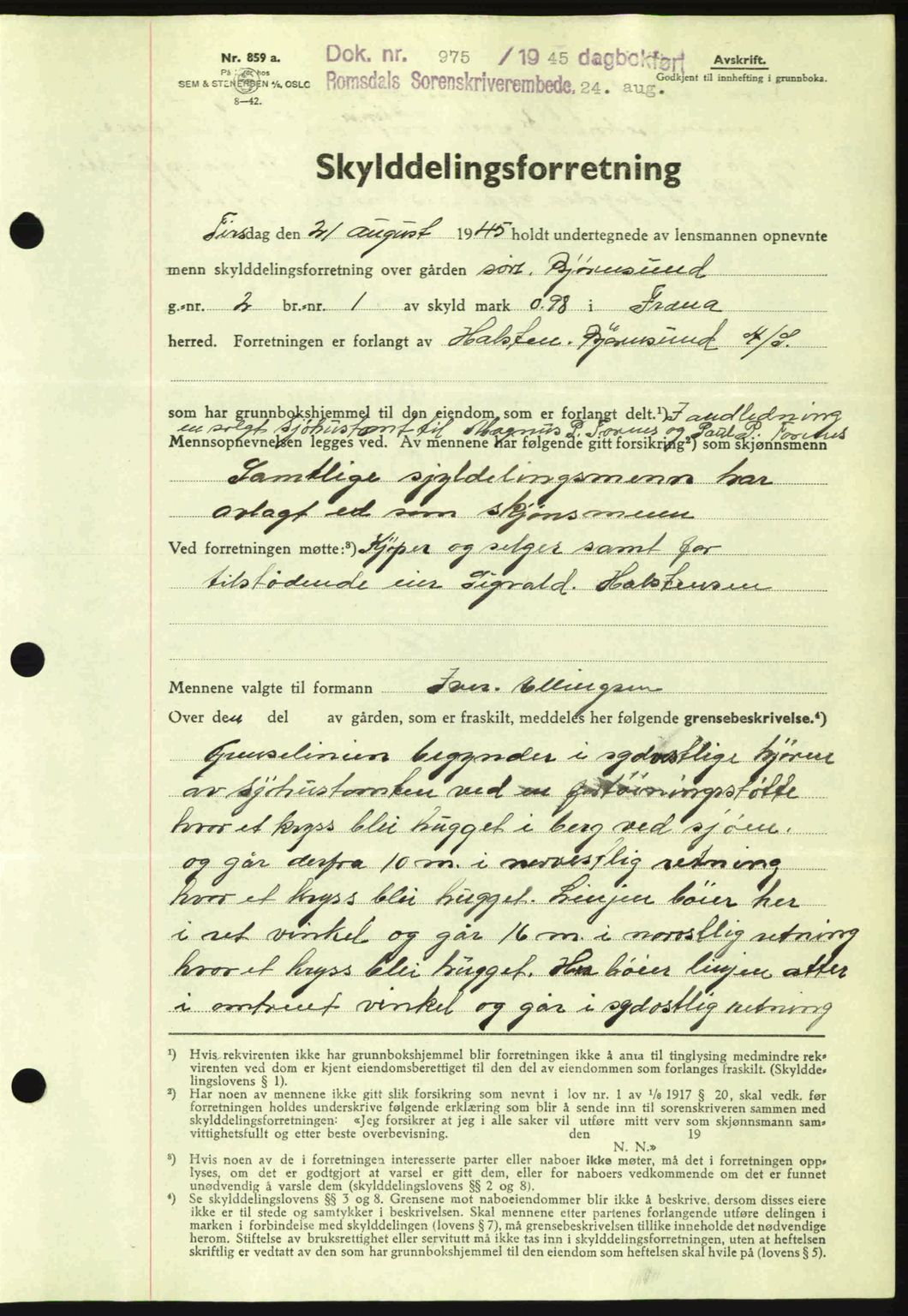 Romsdal sorenskriveri, SAT/A-4149/1/2/2C: Pantebok nr. A18, 1945-1945, Dagboknr: 975/1945