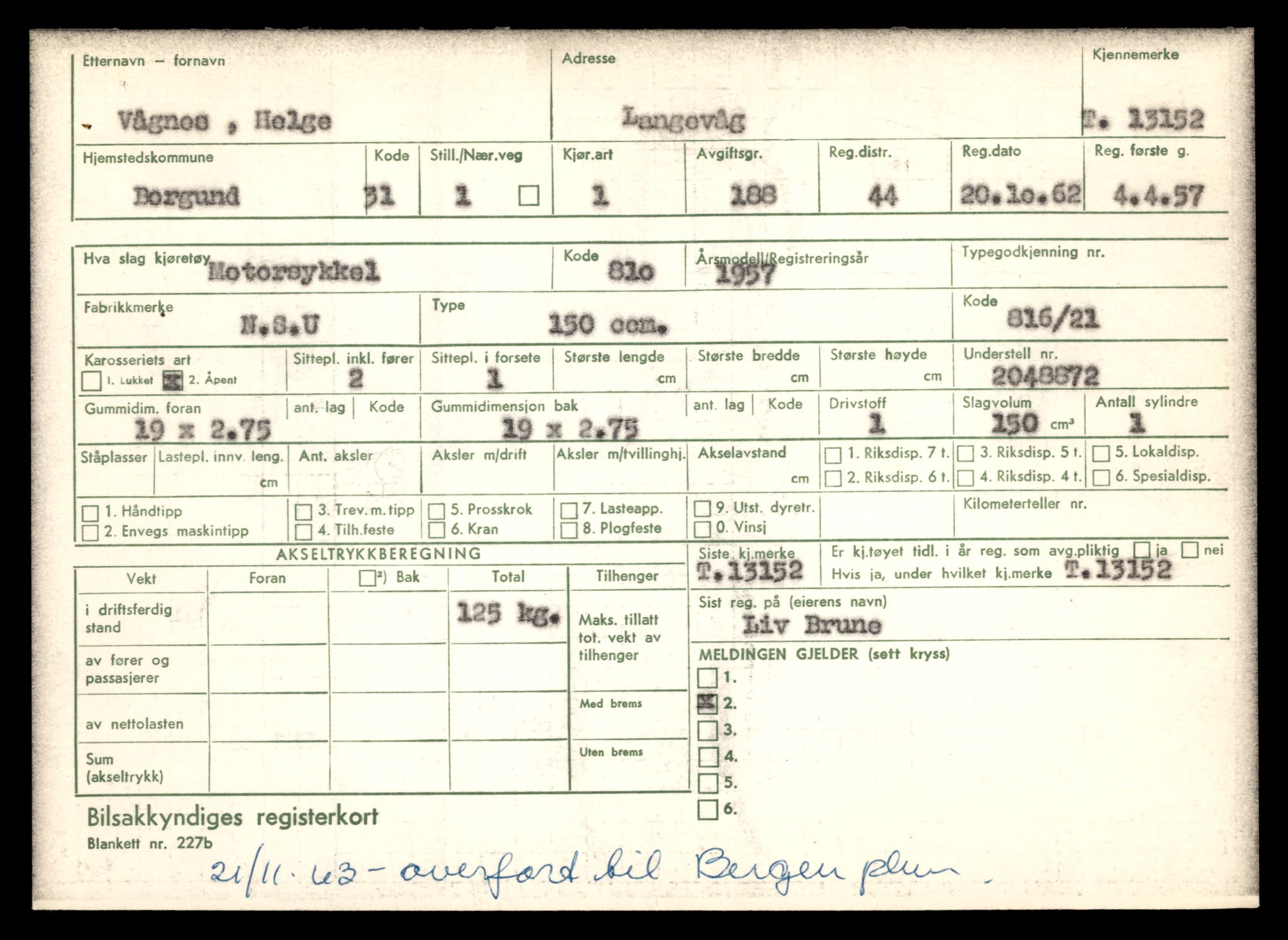 Møre og Romsdal vegkontor - Ålesund trafikkstasjon, AV/SAT-A-4099/F/Fe/L0037: Registreringskort for kjøretøy T 13031 - T 13179, 1927-1998, s. 2365