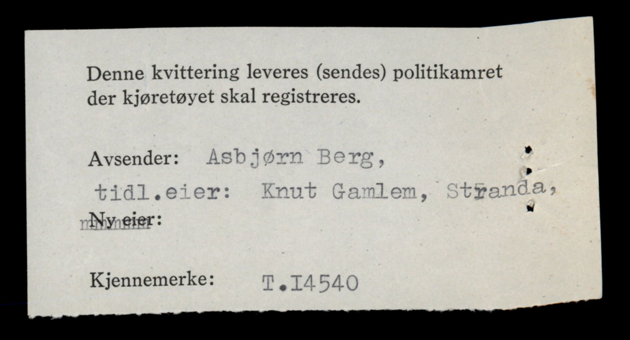 Møre og Romsdal vegkontor - Ålesund trafikkstasjon, SAT/A-4099/F/Fe/L0046: Registreringskort for kjøretøy T 14445 - T 14579, 1927-1998