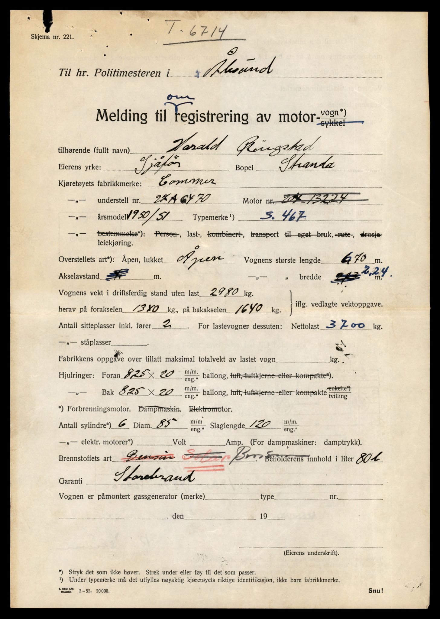 Møre og Romsdal vegkontor - Ålesund trafikkstasjon, AV/SAT-A-4099/F/Fe/L0034: Registreringskort for kjøretøy T 12500 - T 12652, 1927-1998, s. 2979