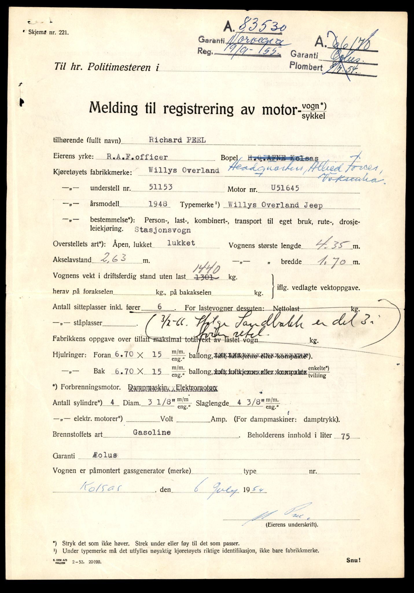 Møre og Romsdal vegkontor - Ålesund trafikkstasjon, AV/SAT-A-4099/F/Fe/L0049: Registreringskort for kjøretøy T 14864 - T 18613, 1927-1998, s. 2221