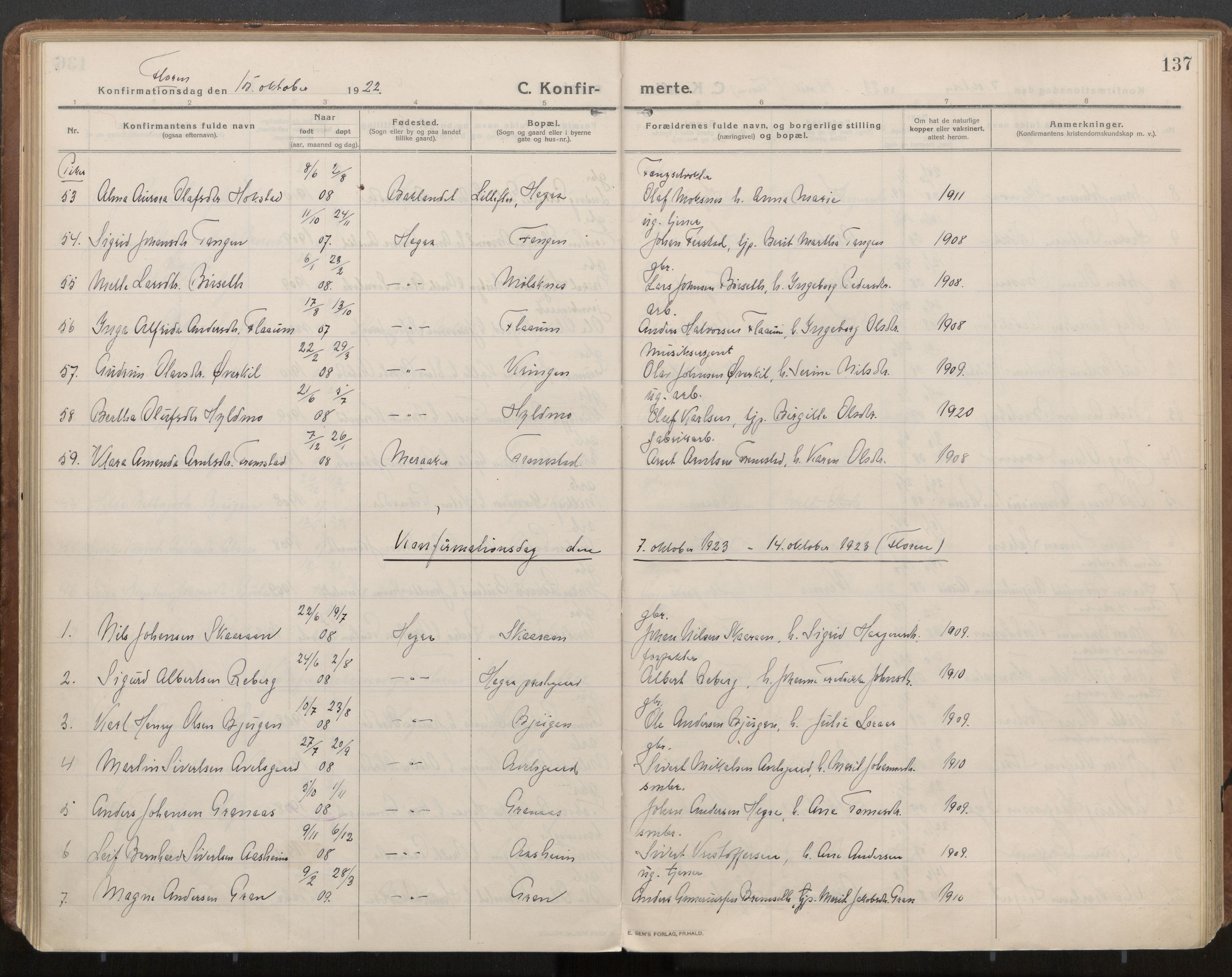 Ministerialprotokoller, klokkerbøker og fødselsregistre - Nord-Trøndelag, AV/SAT-A-1458/703/L0037: Ministerialbok nr. 703A10, 1915-1932, s. 137