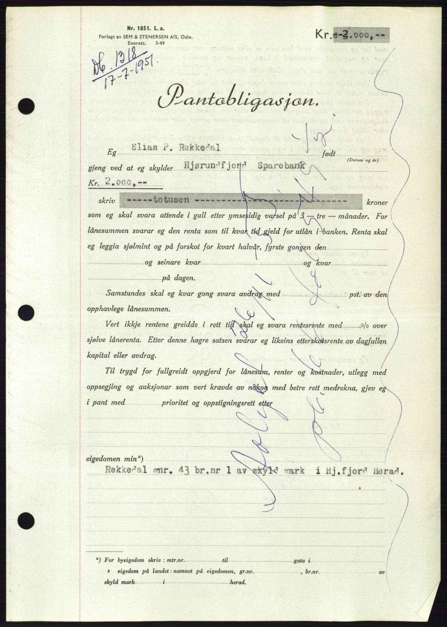 Søre Sunnmøre sorenskriveri, SAT/A-4122/1/2/2C/L0120: Pantebok nr. 8B, 1951-1951, Dagboknr: 1318/1951