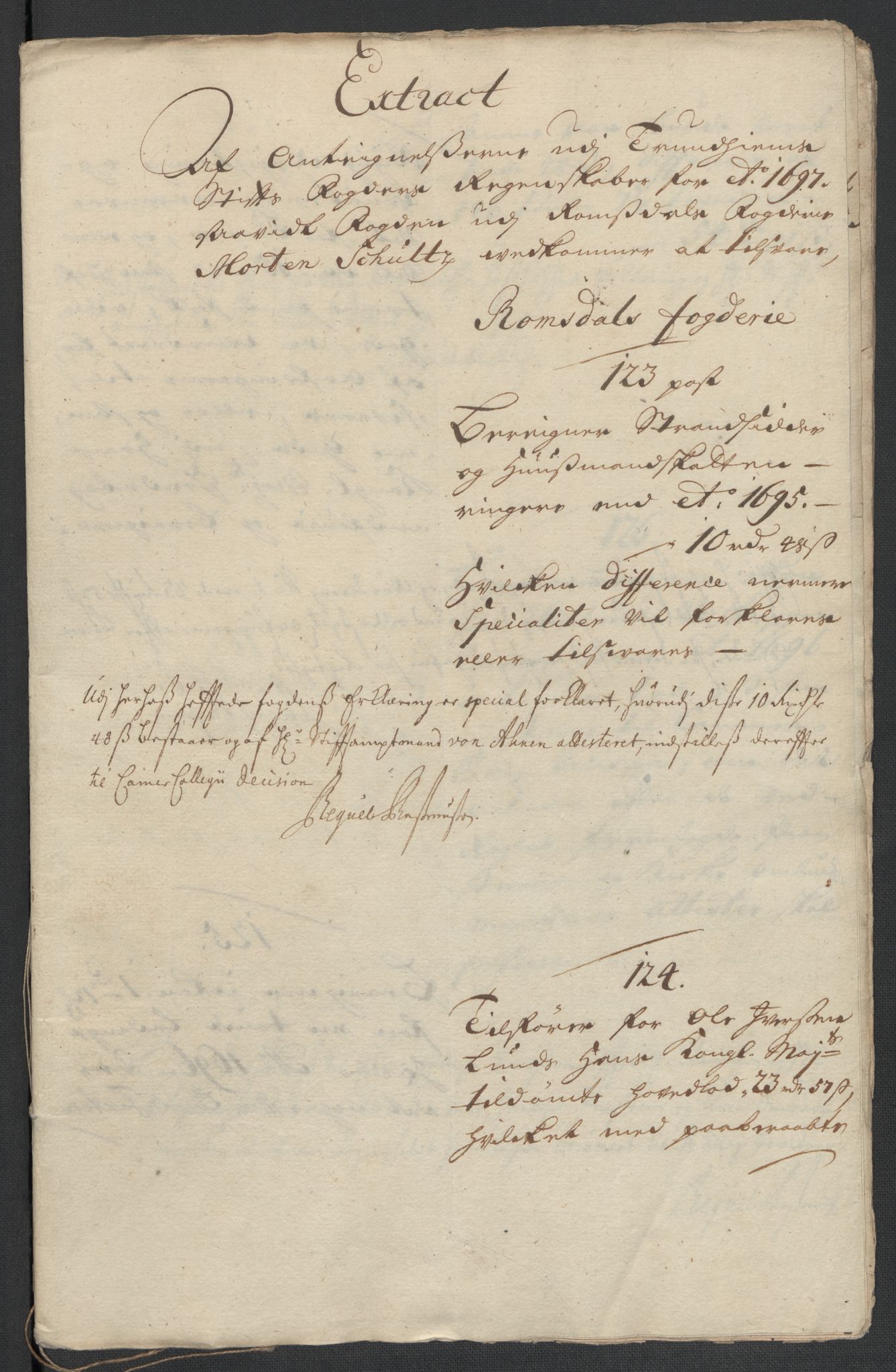 Rentekammeret inntil 1814, Reviderte regnskaper, Fogderegnskap, RA/EA-4092/R55/L3653: Fogderegnskap Romsdal, 1697-1698, s. 214