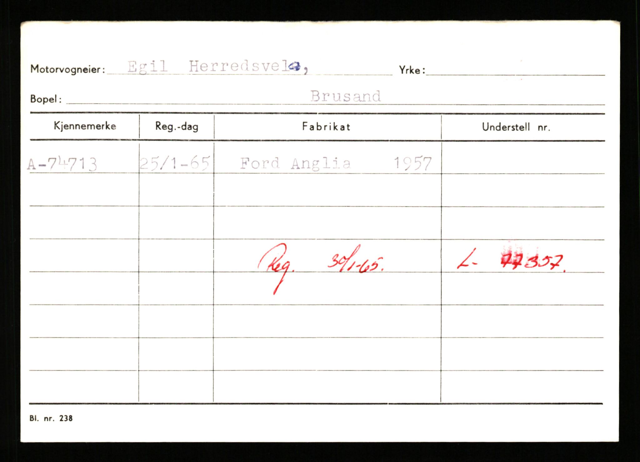 Stavanger trafikkstasjon, AV/SAST-A-101942/0/G/L0008: Registreringsnummer: 67519 - 84533, 1930-1971, s. 1049
