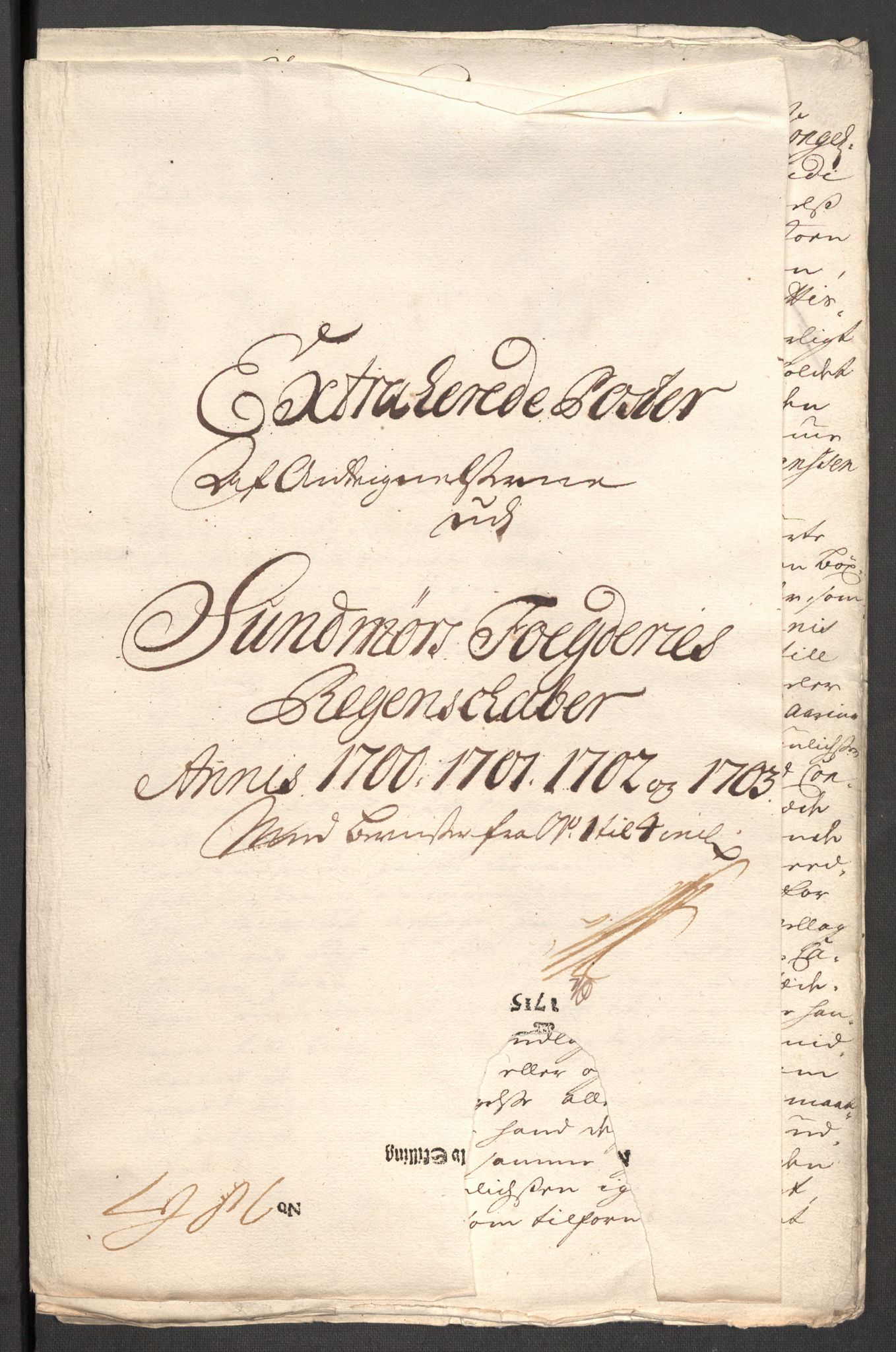 Rentekammeret inntil 1814, Reviderte regnskaper, Fogderegnskap, RA/EA-4092/R54/L3559: Fogderegnskap Sunnmøre, 1702-1703, s. 476
