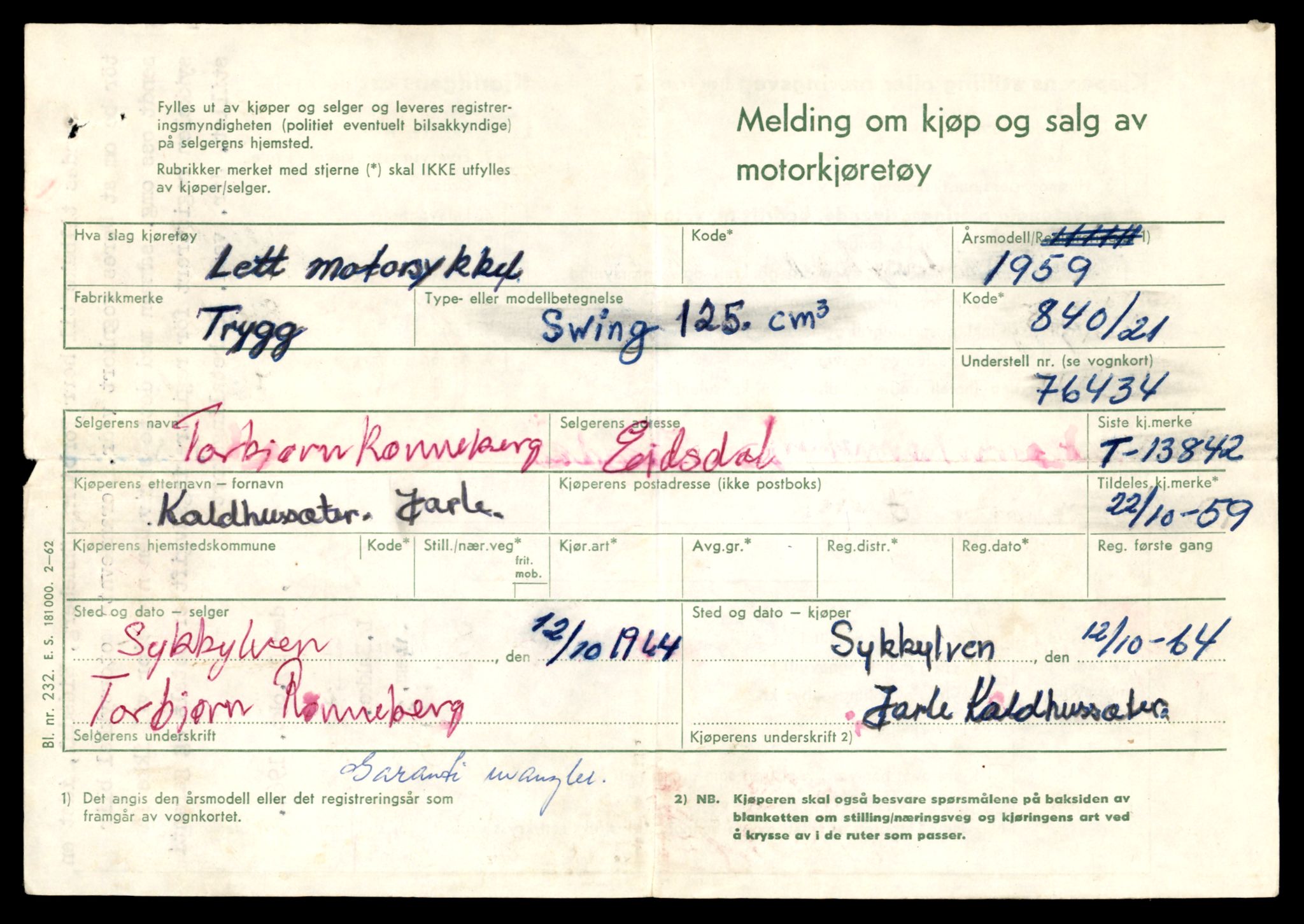 Møre og Romsdal vegkontor - Ålesund trafikkstasjon, AV/SAT-A-4099/F/Fe/L0041: Registreringskort for kjøretøy T 13710 - T 13905, 1927-1998, s. 2401