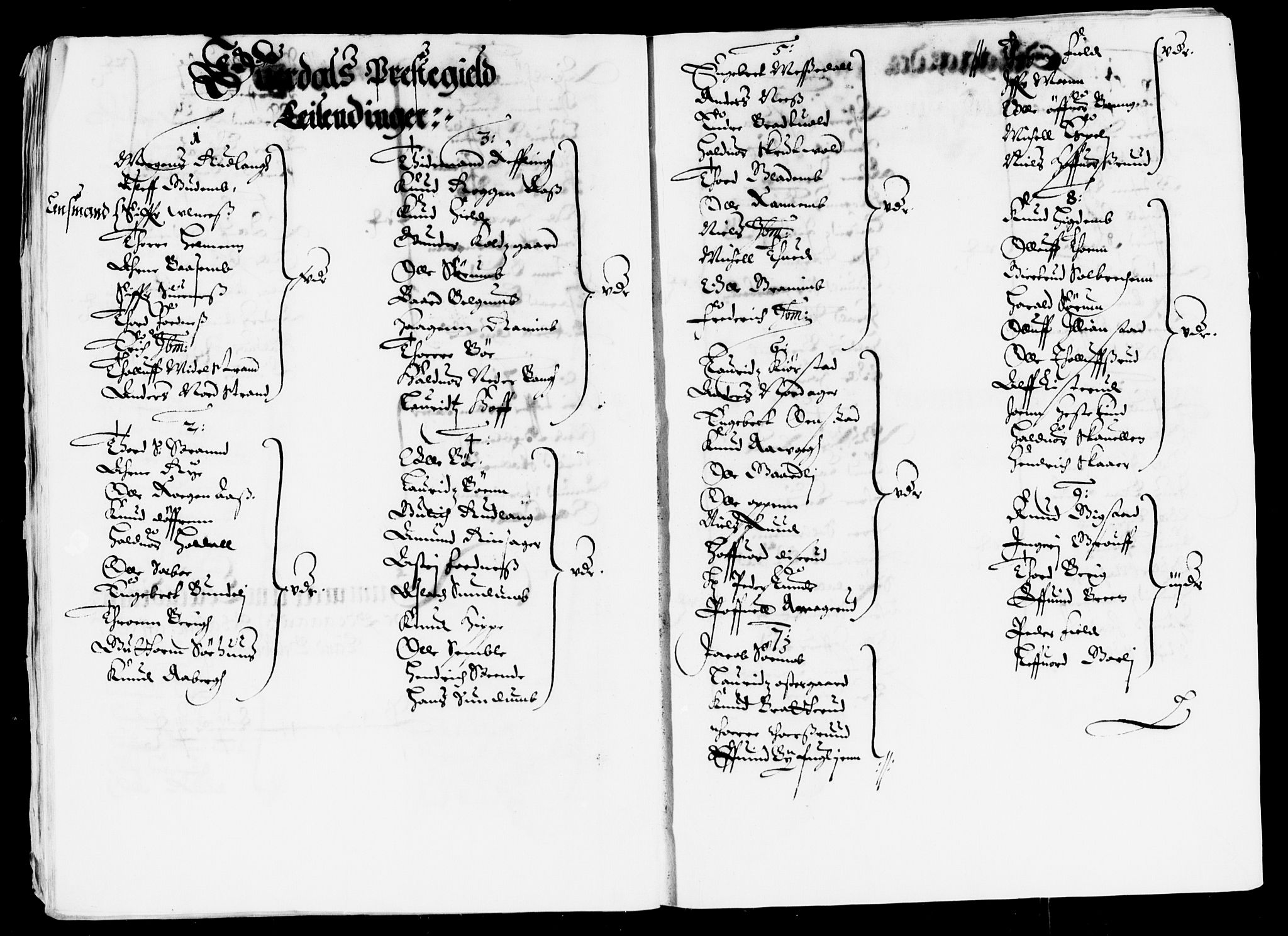 Rentekammeret inntil 1814, Reviderte regnskaper, Lensregnskaper, AV/RA-EA-5023/R/Rb/Rba/L0161: Akershus len, 1641-1642