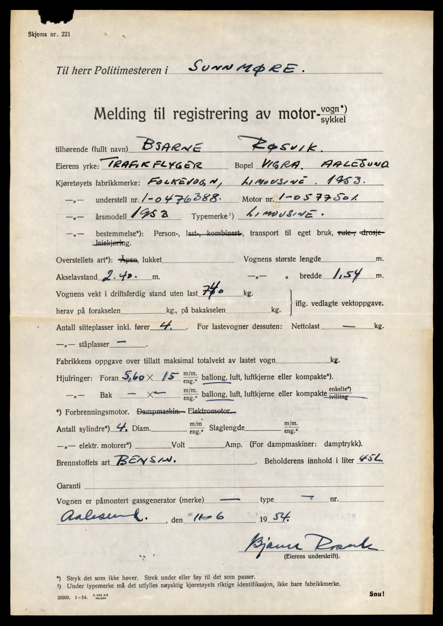 Møre og Romsdal vegkontor - Ålesund trafikkstasjon, AV/SAT-A-4099/F/Fe/L0046: Registreringskort for kjøretøy T 14445 - T 14579, 1927-1998