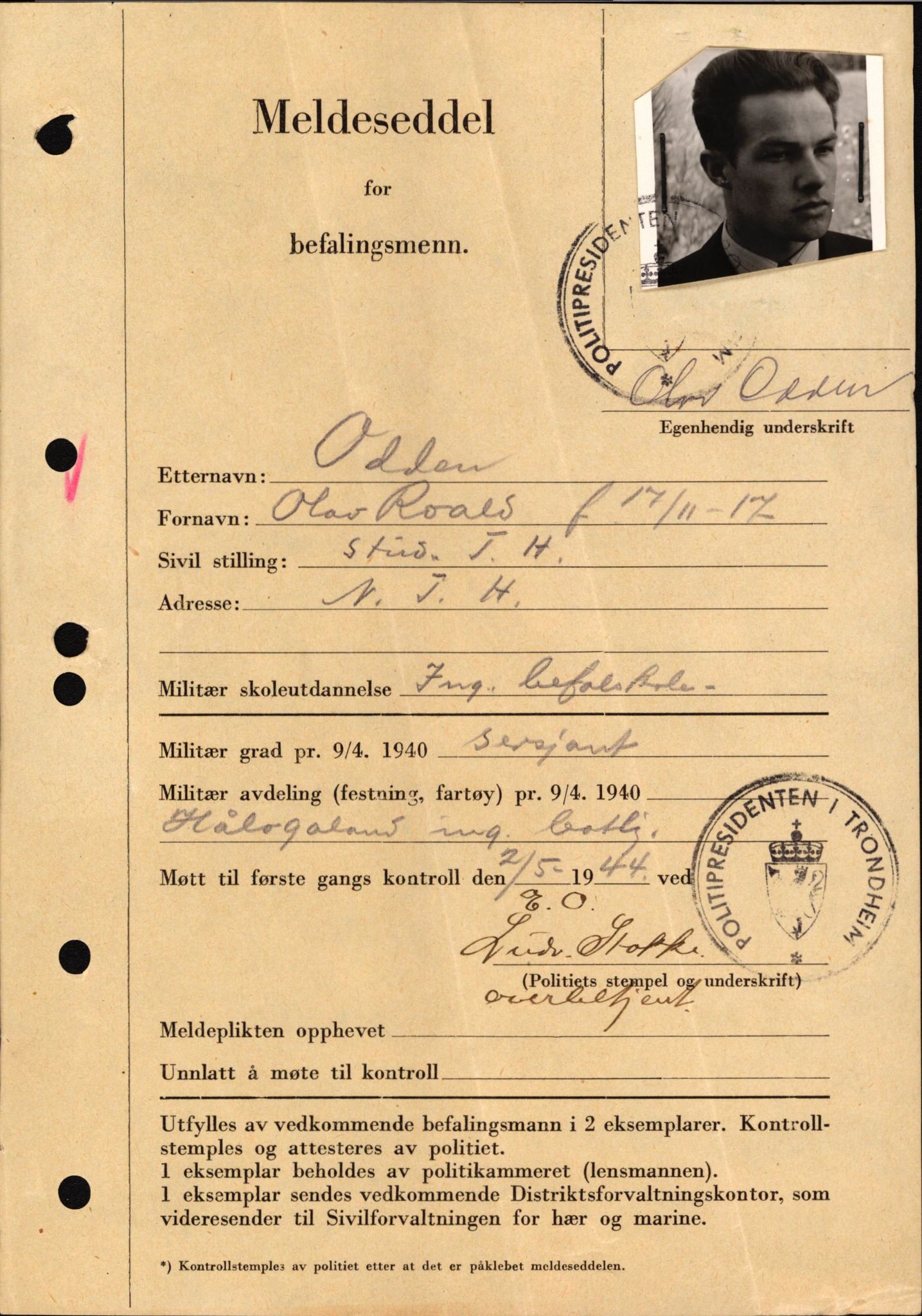 Forsvaret, Forsvarets krigshistoriske avdeling, AV/RA-RAFA-2017/Y/Yf/L0209: II-C-11-2121  -  Okkupasjonstiden.  Meldesedler for befal med foto og oppl. om militær grad 9. apr. 1940., 1944-1945, s. 439