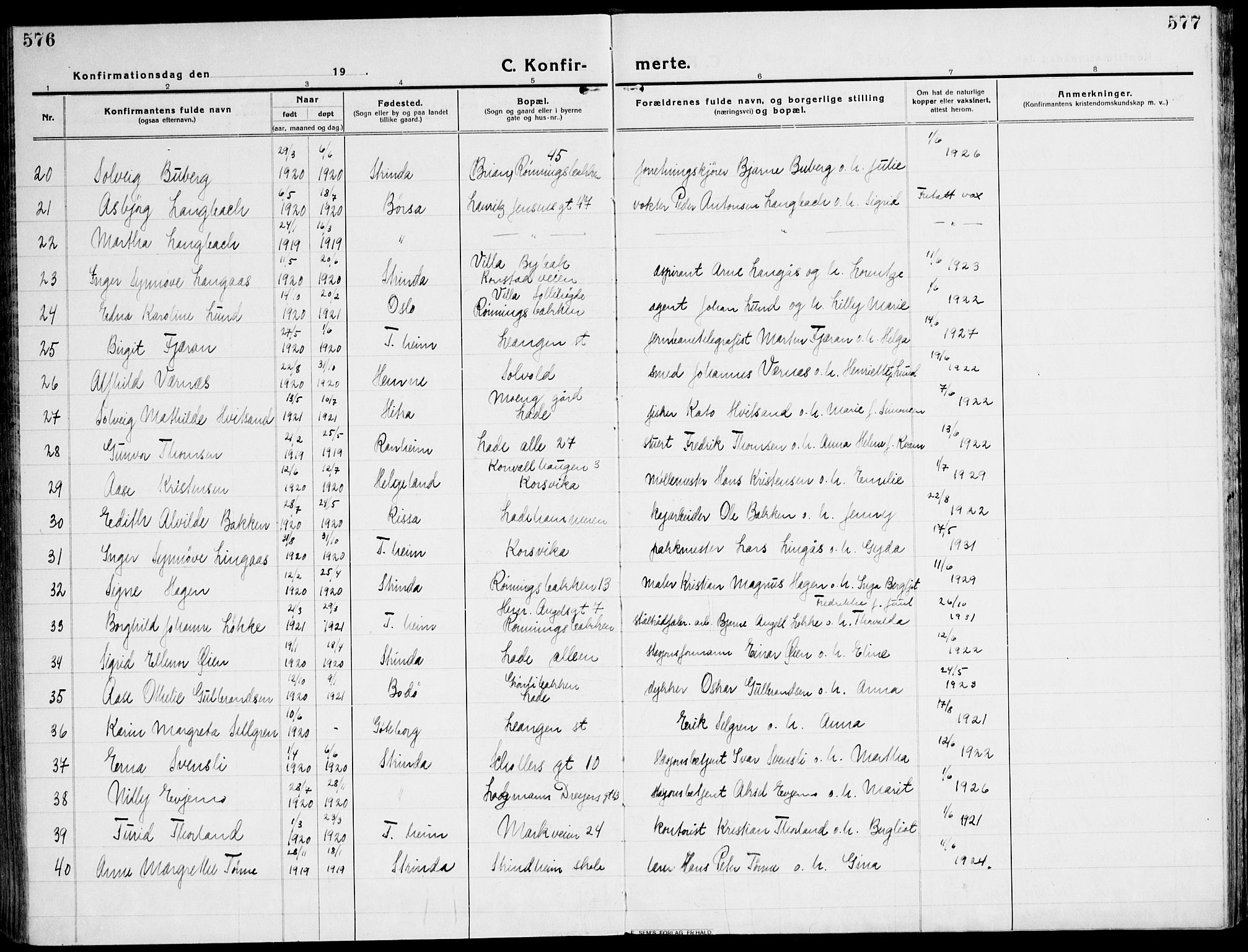 Ministerialprotokoller, klokkerbøker og fødselsregistre - Sør-Trøndelag, AV/SAT-A-1456/607/L0321: Ministerialbok nr. 607A05, 1916-1935, s. 576-577