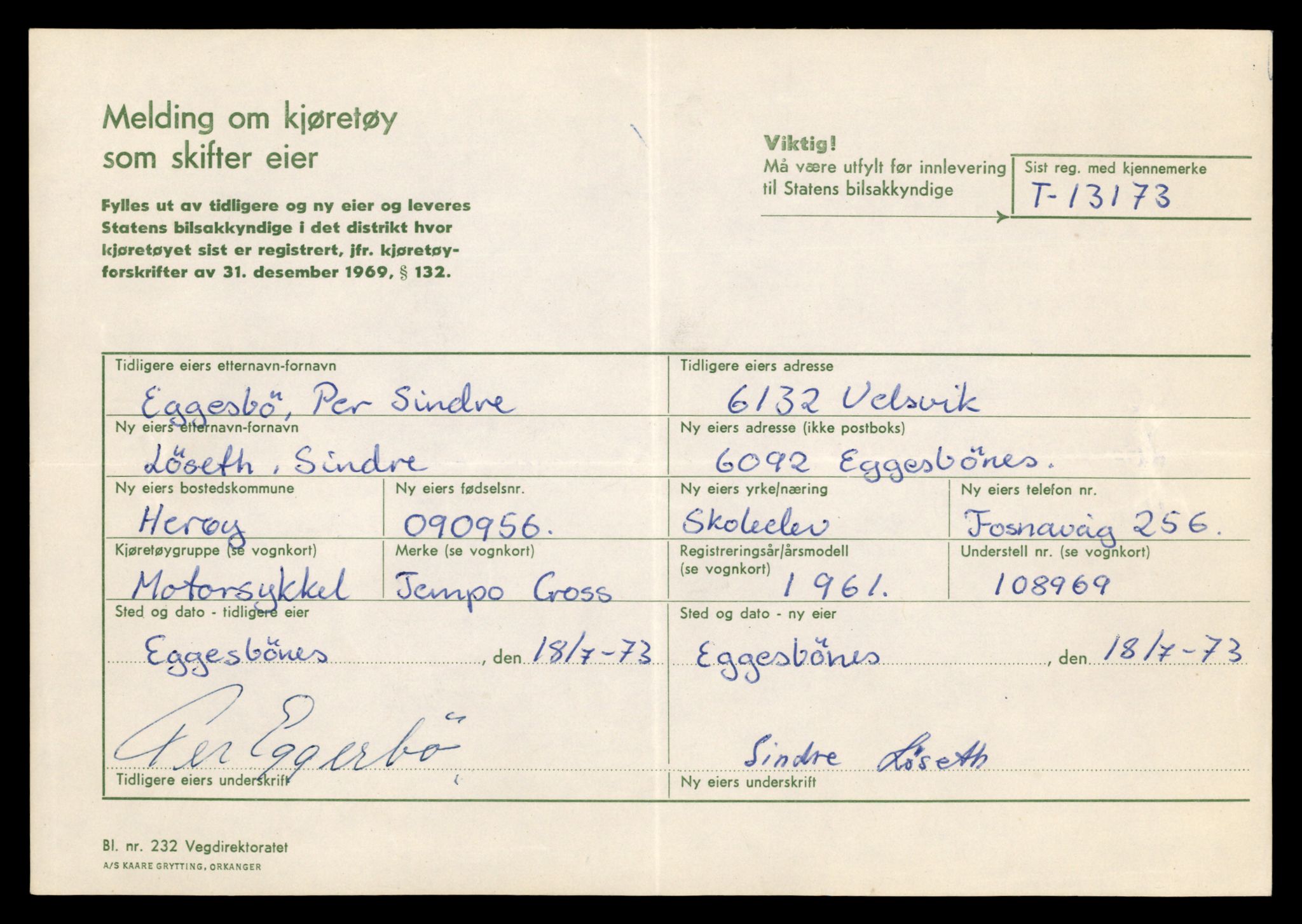 Møre og Romsdal vegkontor - Ålesund trafikkstasjon, AV/SAT-A-4099/F/Fe/L0037: Registreringskort for kjøretøy T 13031 - T 13179, 1927-1998, s. 2770