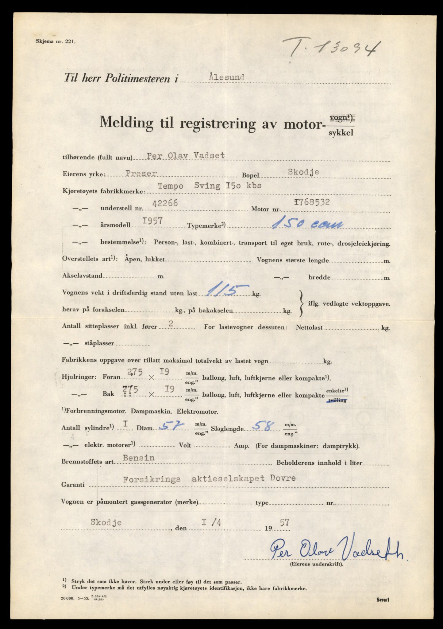 Møre og Romsdal vegkontor - Ålesund trafikkstasjon, AV/SAT-A-4099/F/Fe/L0037: Registreringskort for kjøretøy T 13031 - T 13179, 1927-1998, s. 1307