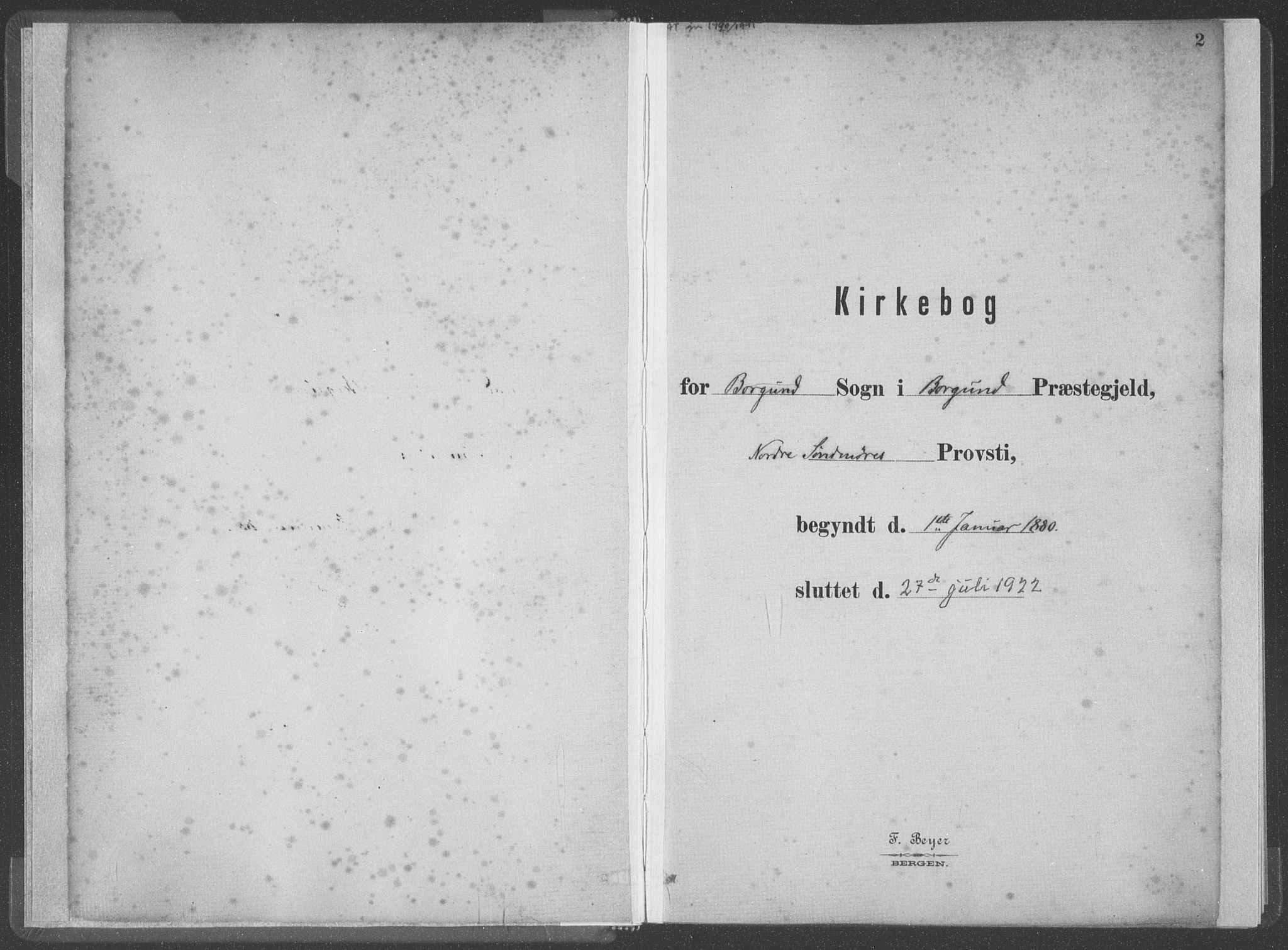 Ministerialprotokoller, klokkerbøker og fødselsregistre - Møre og Romsdal, AV/SAT-A-1454/528/L0403: Ministerialbok nr. 528A13I, 1880-1947, s. 2