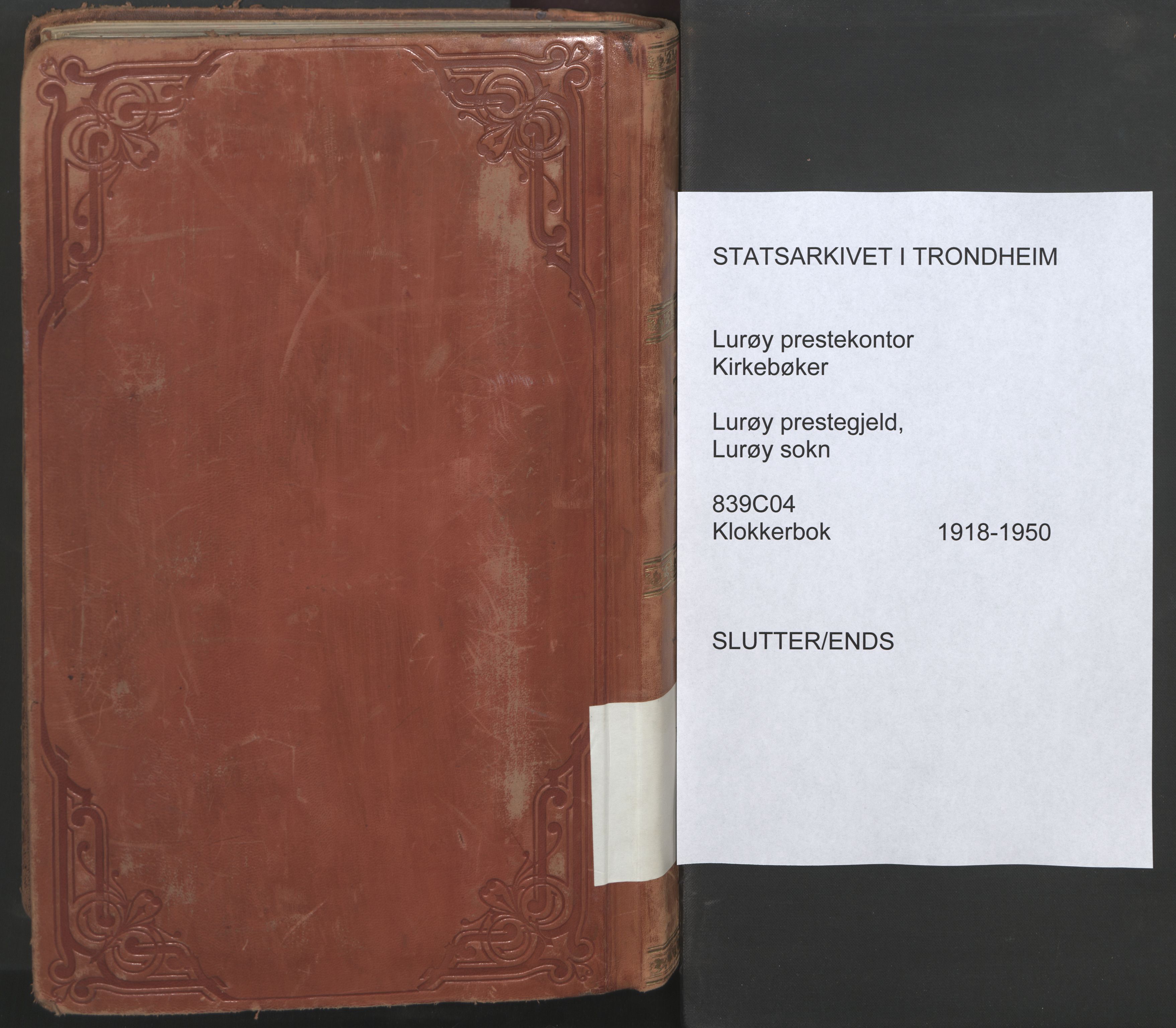 Ministerialprotokoller, klokkerbøker og fødselsregistre - Nordland, AV/SAT-A-1459/839/L0574: Klokkerbok nr. 839C04, 1918-1950