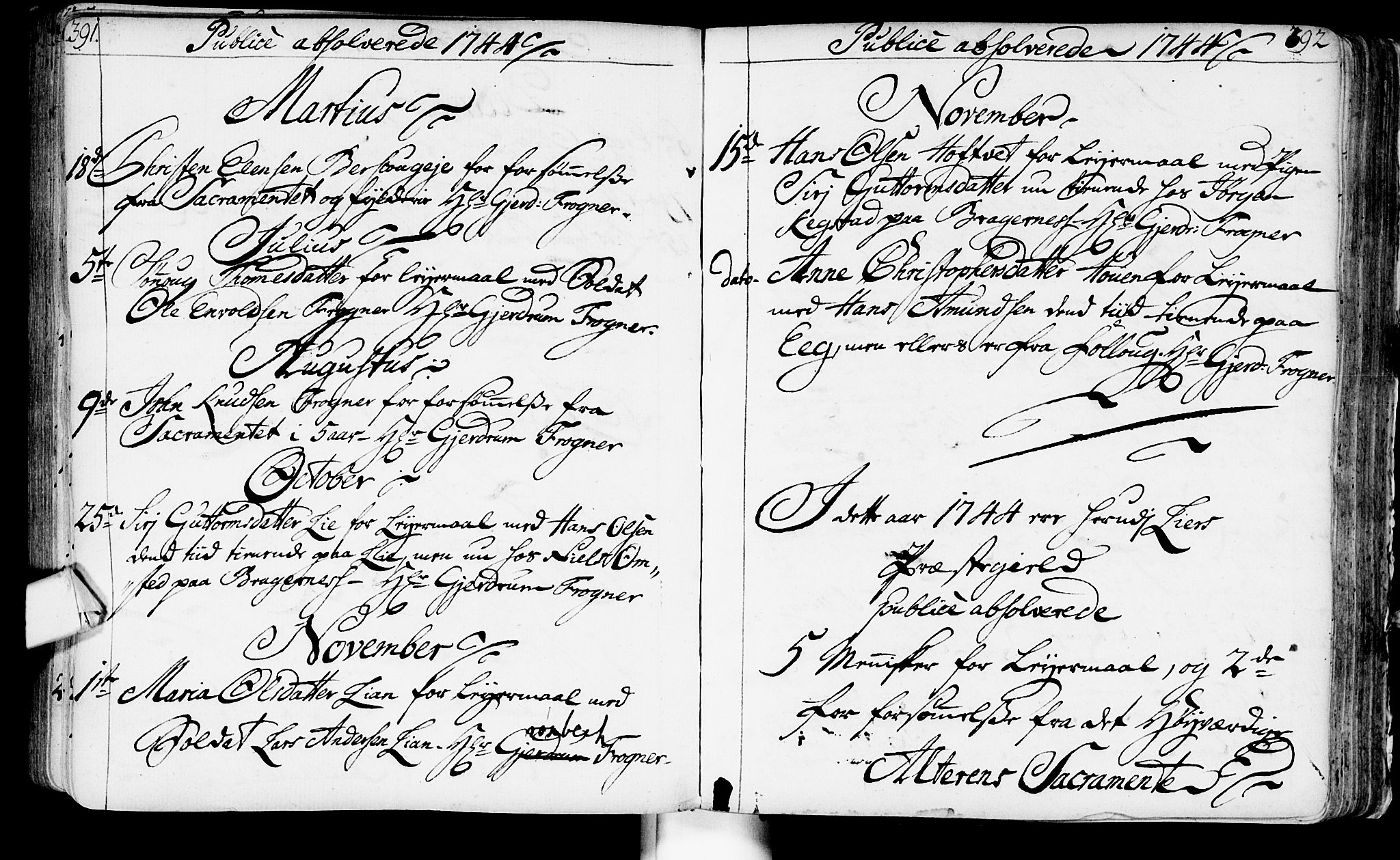 Lier kirkebøker, AV/SAKO-A-230/F/Fa/L0003: Ministerialbok nr. I 3, 1727-1748, s. 391-392