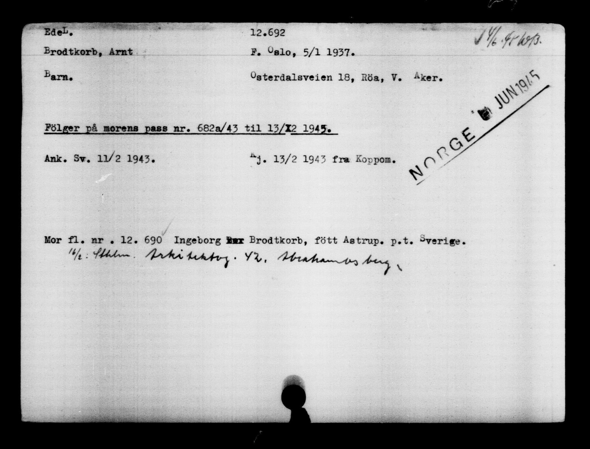 Utenriksstasjonene, Legasjonen i Stockholm, Flyktningkontoret, AV/RA-S-6753/V/Va/L0006: Kjesäterkartoteket, flyktninger med registreringsnr. 9400-12711, 1940-1945, s. 3743