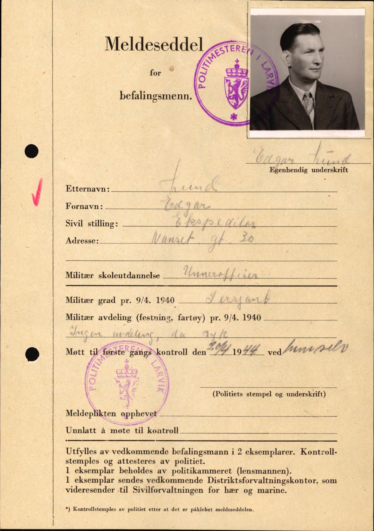 Forsvaret, Forsvarets krigshistoriske avdeling, AV/RA-RAFA-2017/Y/Yf/L0209: II-C-11-2121  -  Okkupasjonstiden.  Meldesedler for befal med foto og oppl. om militær grad 9. apr. 1940., 1944-1945, s. 116