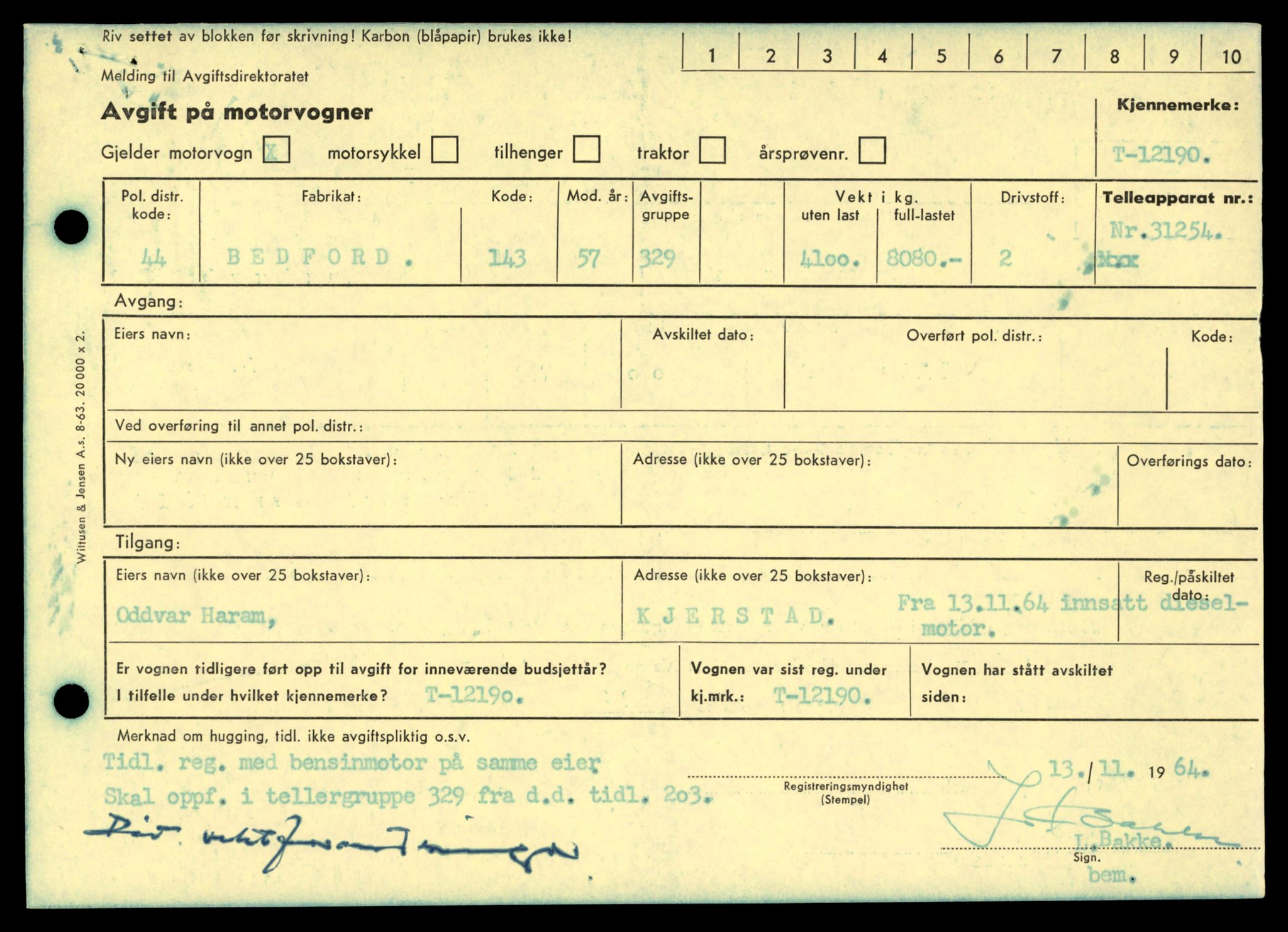 Møre og Romsdal vegkontor - Ålesund trafikkstasjon, AV/SAT-A-4099/F/Fe/L0033: Registreringskort for kjøretøy T 12151 - T 12474, 1927-1998, s. 1045