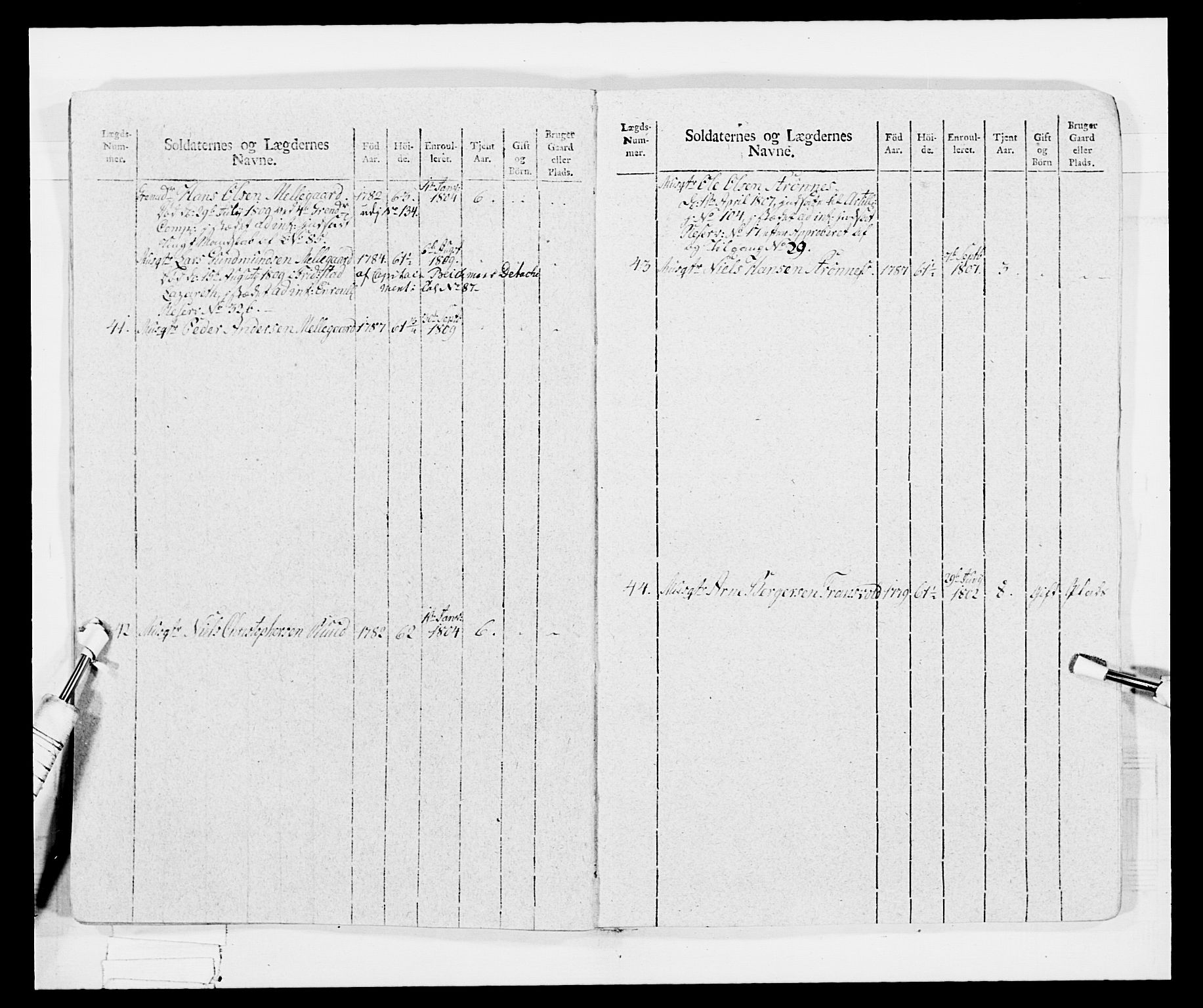 Generalitets- og kommissariatskollegiet, Det kongelige norske kommissariatskollegium, AV/RA-EA-5420/E/Eh/L0034: Nordafjelske gevorbne infanteriregiment, 1810, s. 20
