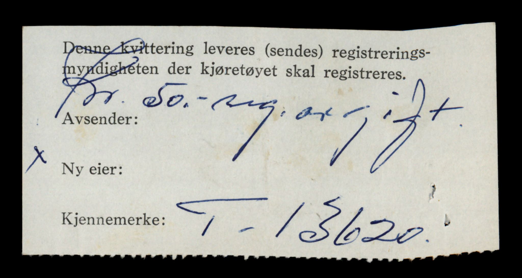 Møre og Romsdal vegkontor - Ålesund trafikkstasjon, AV/SAT-A-4099/F/Fe/L0040: Registreringskort for kjøretøy T 13531 - T 13709, 1927-1998, s. 1574
