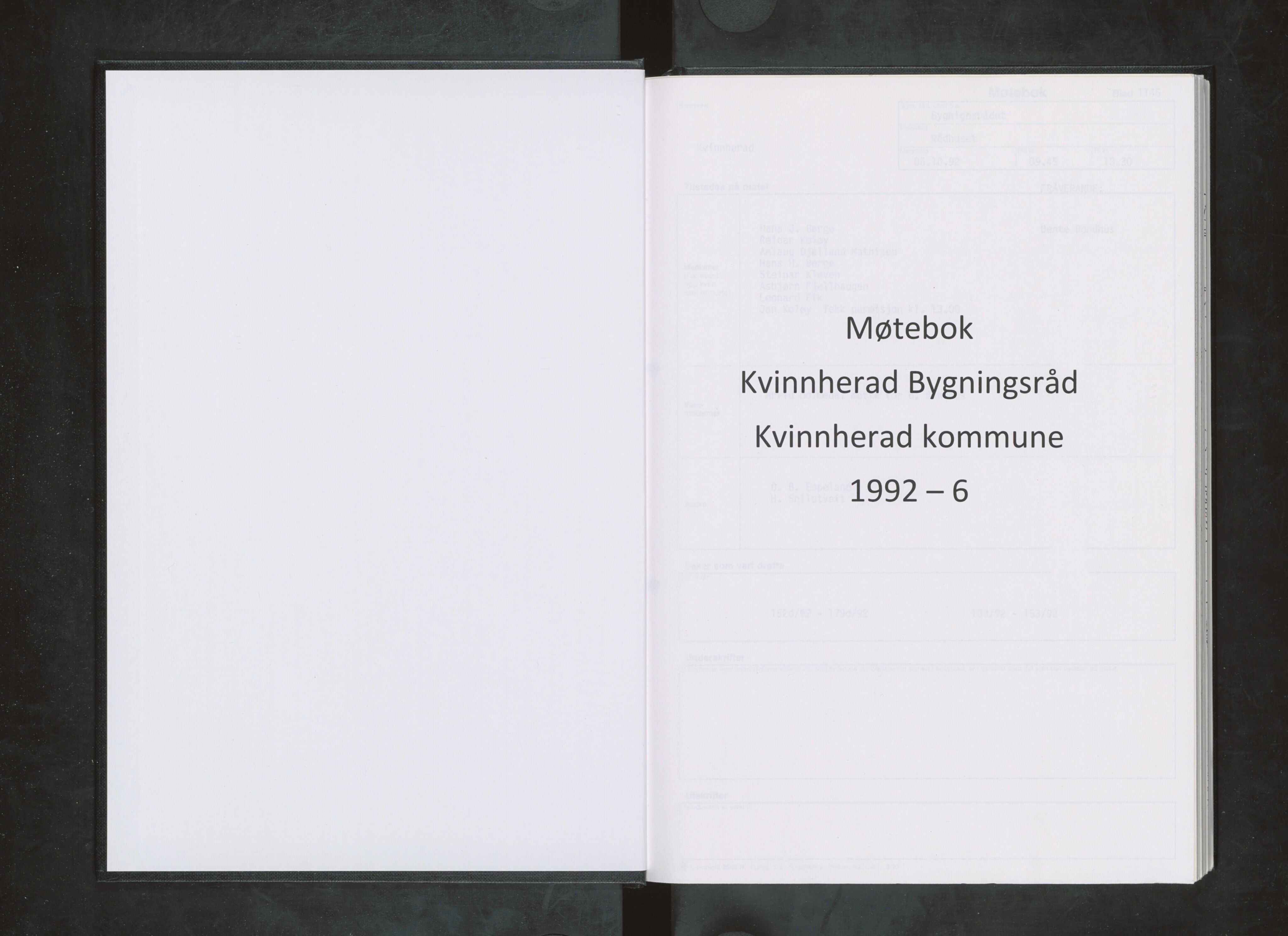 Kvinnherad kommune. Bygningsrådet , IKAH/1224-511/A/Aa/L0082: Møtebok for Kvinnherad bygningsråd, 1992