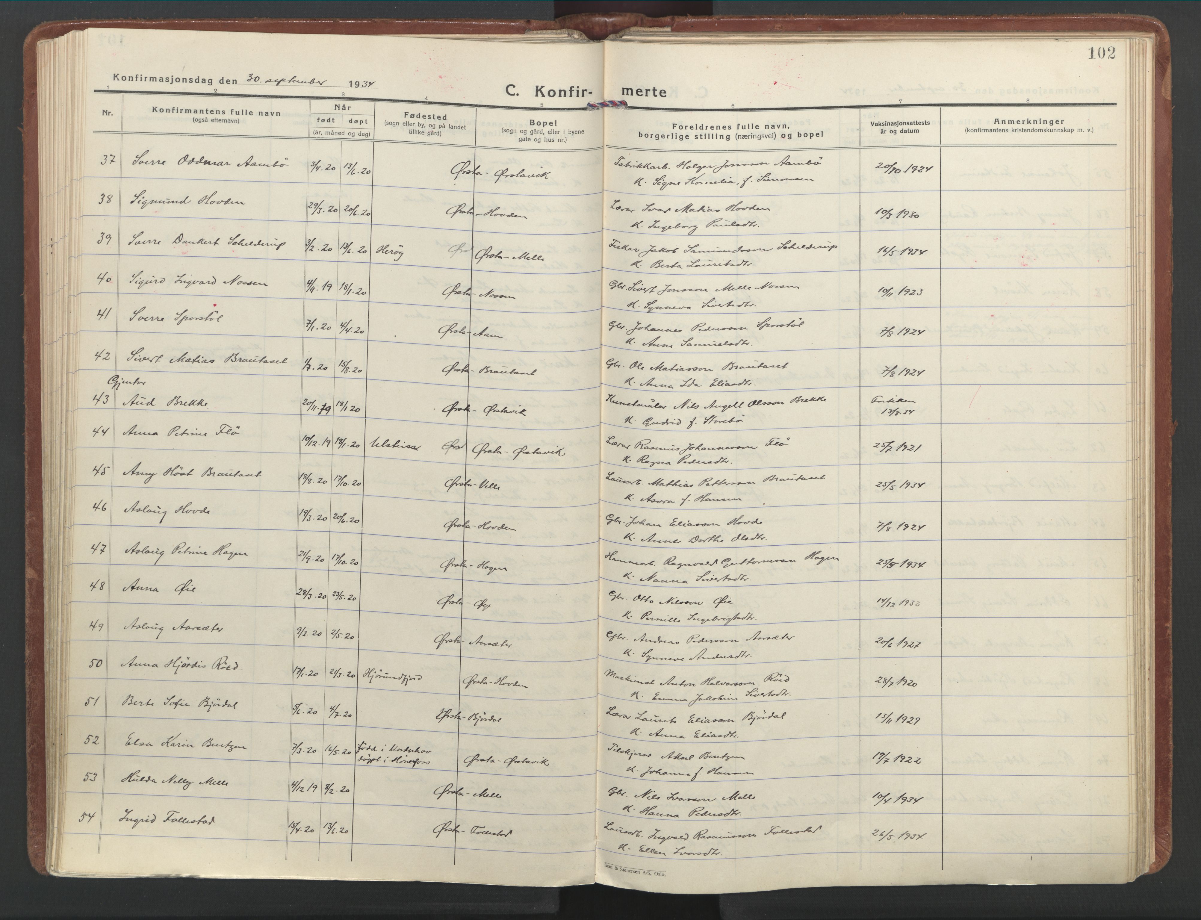 Ministerialprotokoller, klokkerbøker og fødselsregistre - Møre og Romsdal, AV/SAT-A-1454/513/L0181: Ministerialbok nr. 513A08, 1930-1943, s. 102