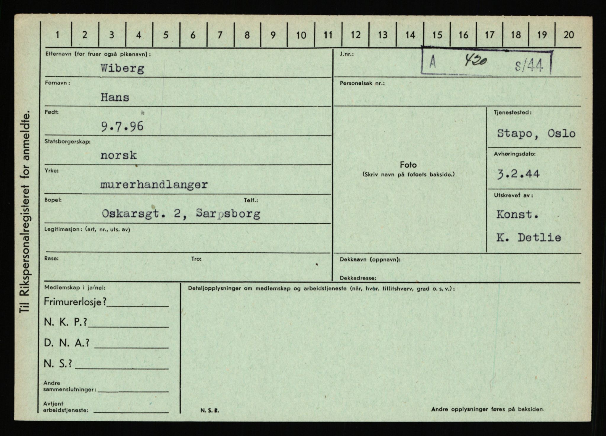 Statspolitiet - Hovedkontoret / Osloavdelingen, AV/RA-S-1329/C/Ca/L0016: Uberg - Øystese, 1943-1945, s. 2439