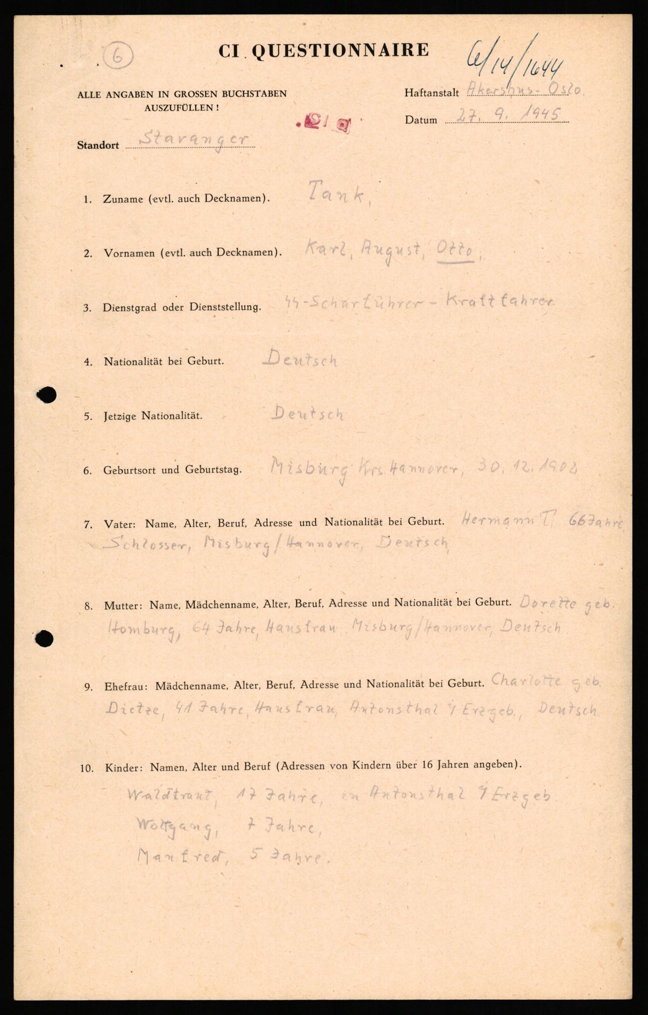 Forsvaret, Forsvarets overkommando II, RA/RAFA-3915/D/Db/L0033: CI Questionaires. Tyske okkupasjonsstyrker i Norge. Tyskere., 1945-1946, s. 381