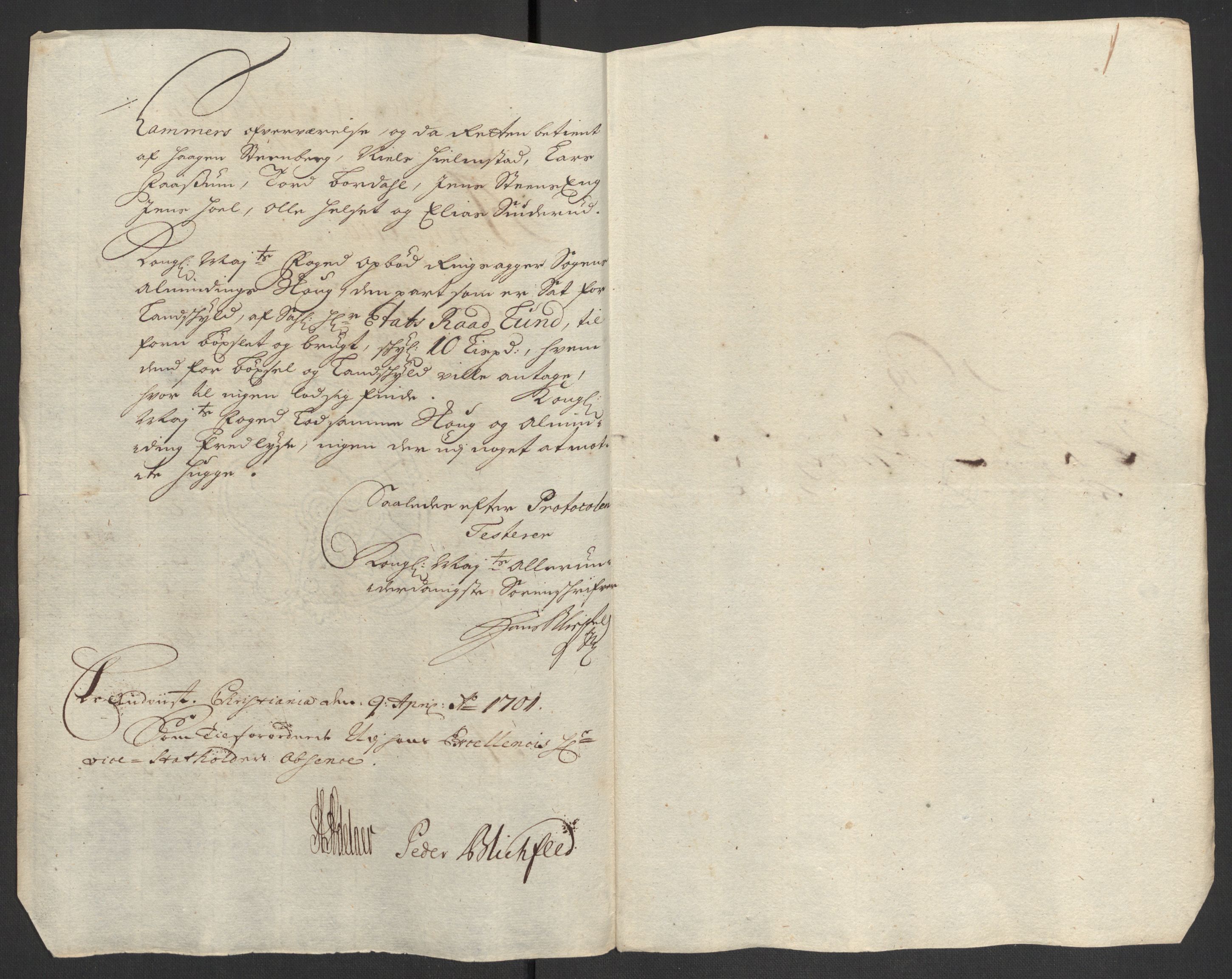 Rentekammeret inntil 1814, Reviderte regnskaper, Fogderegnskap, AV/RA-EA-4092/R16/L1039: Fogderegnskap Hedmark, 1700, s. 194