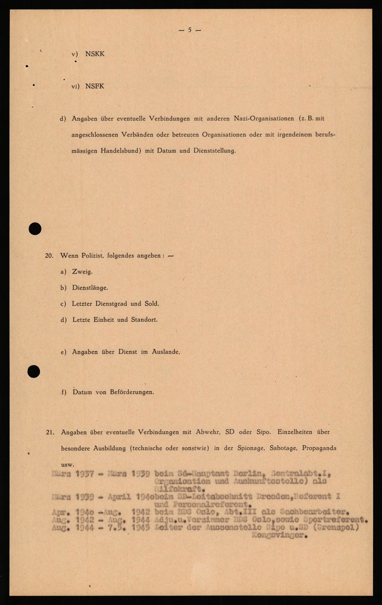 Forsvaret, Forsvarets overkommando II, AV/RA-RAFA-3915/D/Db/L0036: CI Questionaires. Tyske okkupasjonsstyrker i Norge. Tyskere., 1945-1946, s. 371