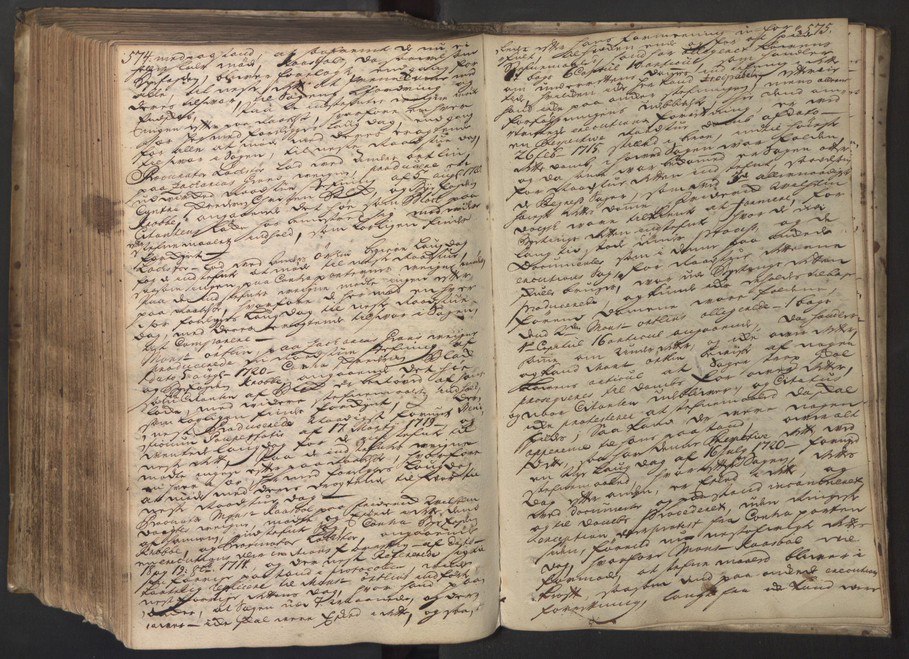 Christiania rådstuerett, AV/SAO-A-11132/F/Fa/L0033: Justisprotokoll, 1715-1720, s. 574-575