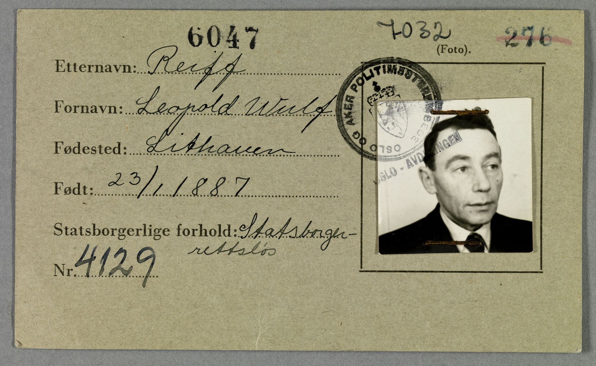 Sosialdepartementet, Våre Falne, AV/RA-S-1708/E/Ee/L0021A: Fotografier av jøder på legitimasjonskort (1941-42), 1941-1942, s. 287