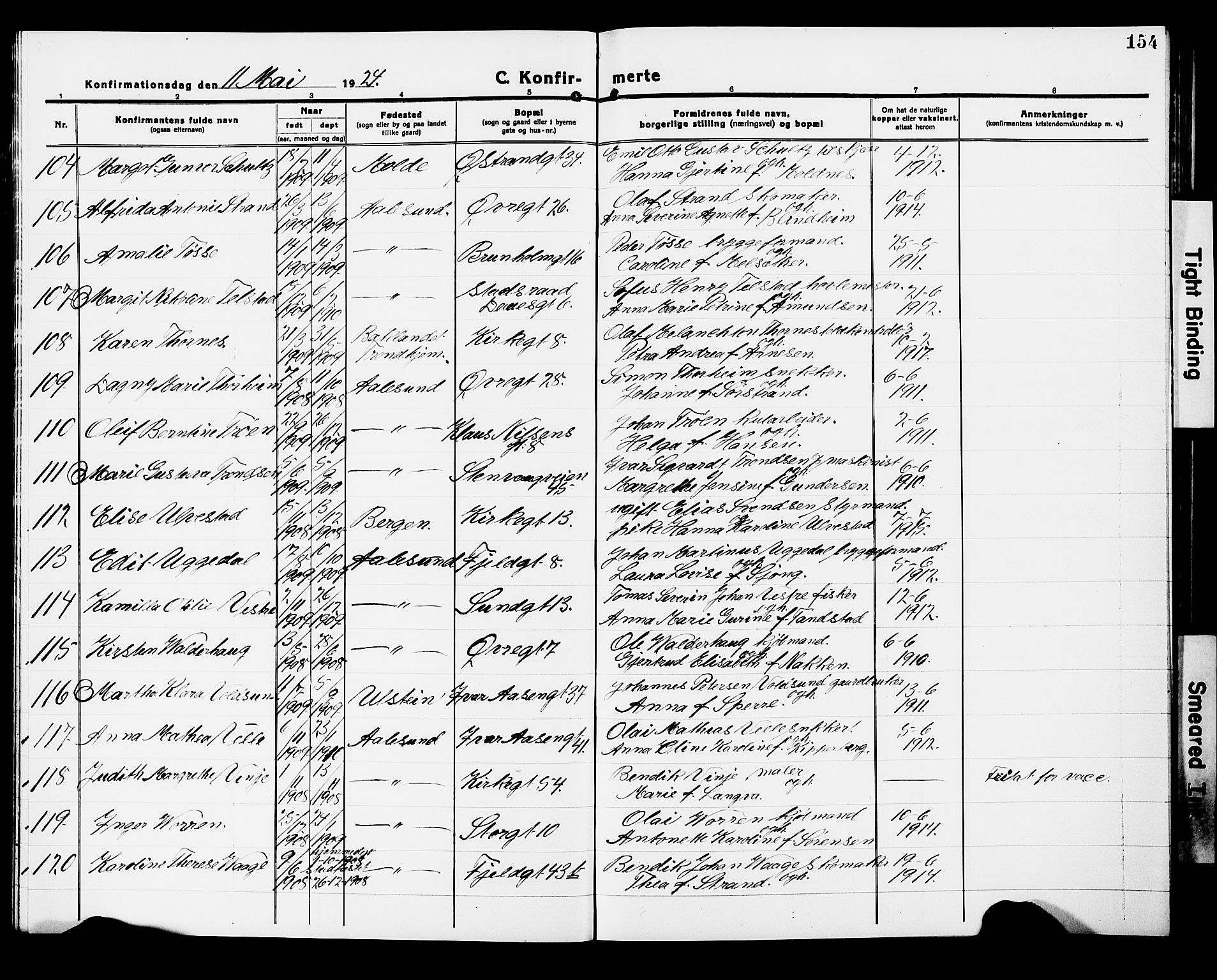 Ministerialprotokoller, klokkerbøker og fødselsregistre - Møre og Romsdal, AV/SAT-A-1454/529/L0472: Klokkerbok nr. 529C09, 1917-1929, s. 154