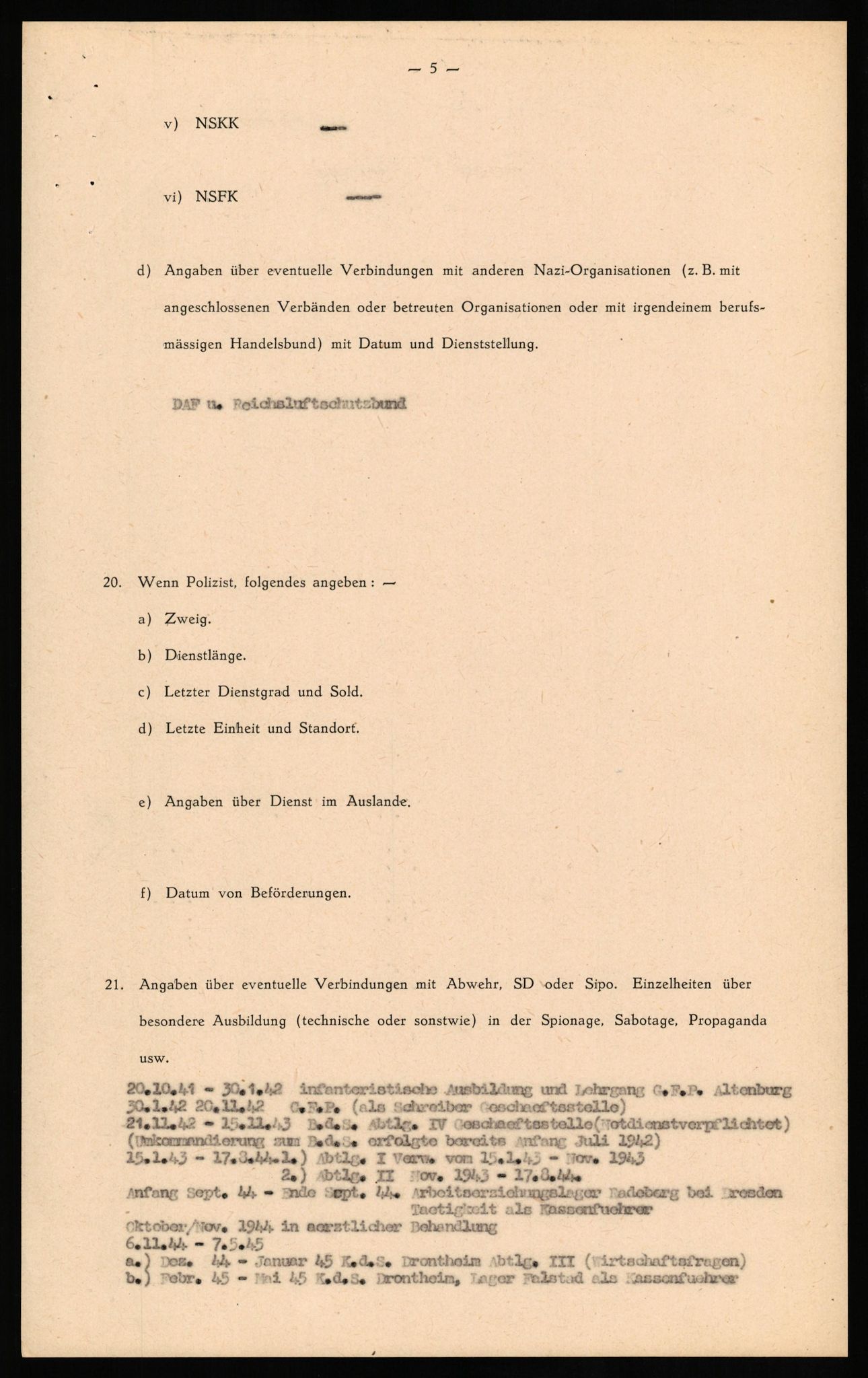 Forsvaret, Forsvarets overkommando II, AV/RA-RAFA-3915/D/Db/L0020: CI Questionaires. Tyske okkupasjonsstyrker i Norge. Tyskere., 1945-1946, s. 77