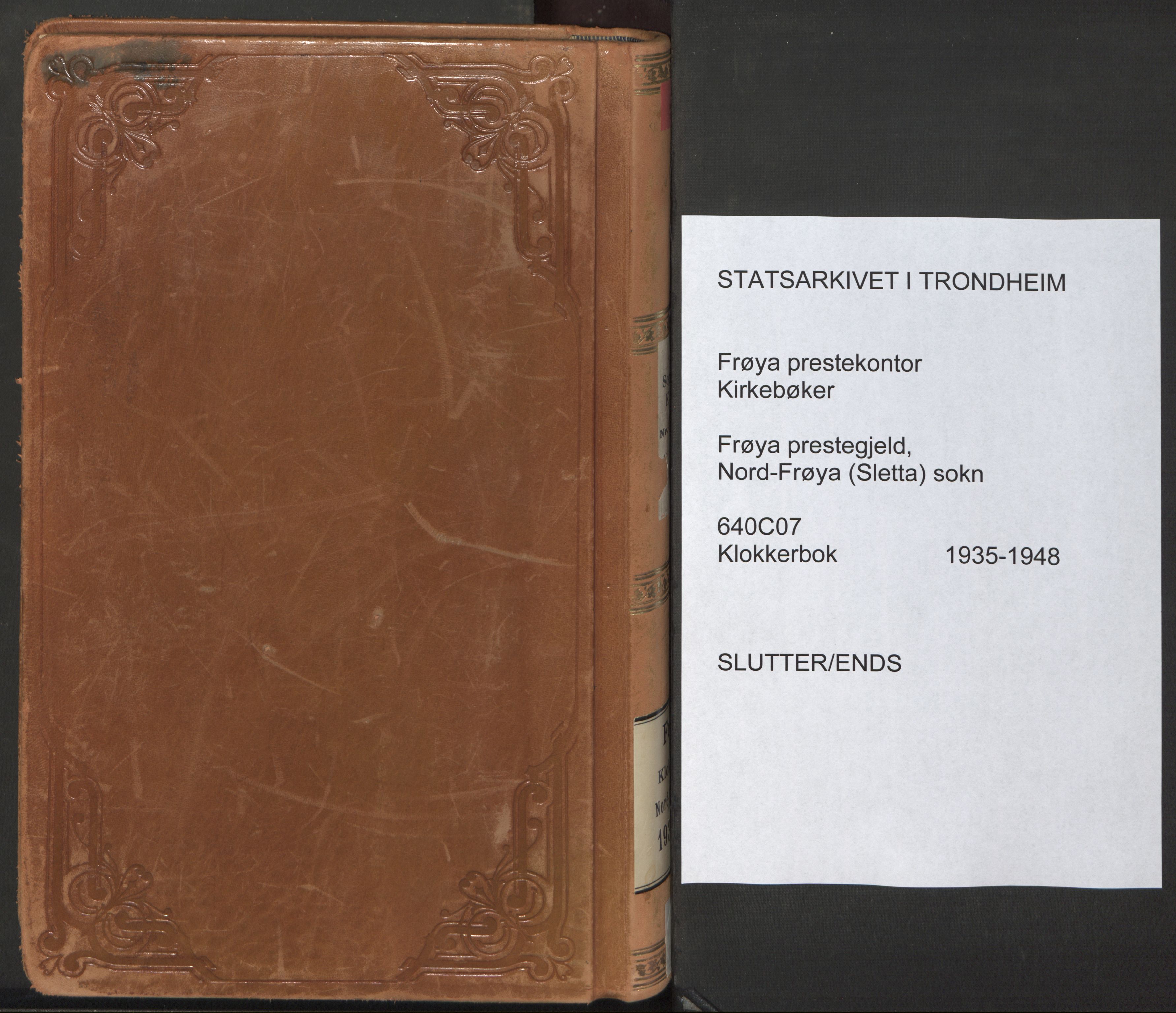 Ministerialprotokoller, klokkerbøker og fødselsregistre - Sør-Trøndelag, SAT/A-1456/640/L0590: Klokkerbok nr. 640C07, 1935-1948, s. 235