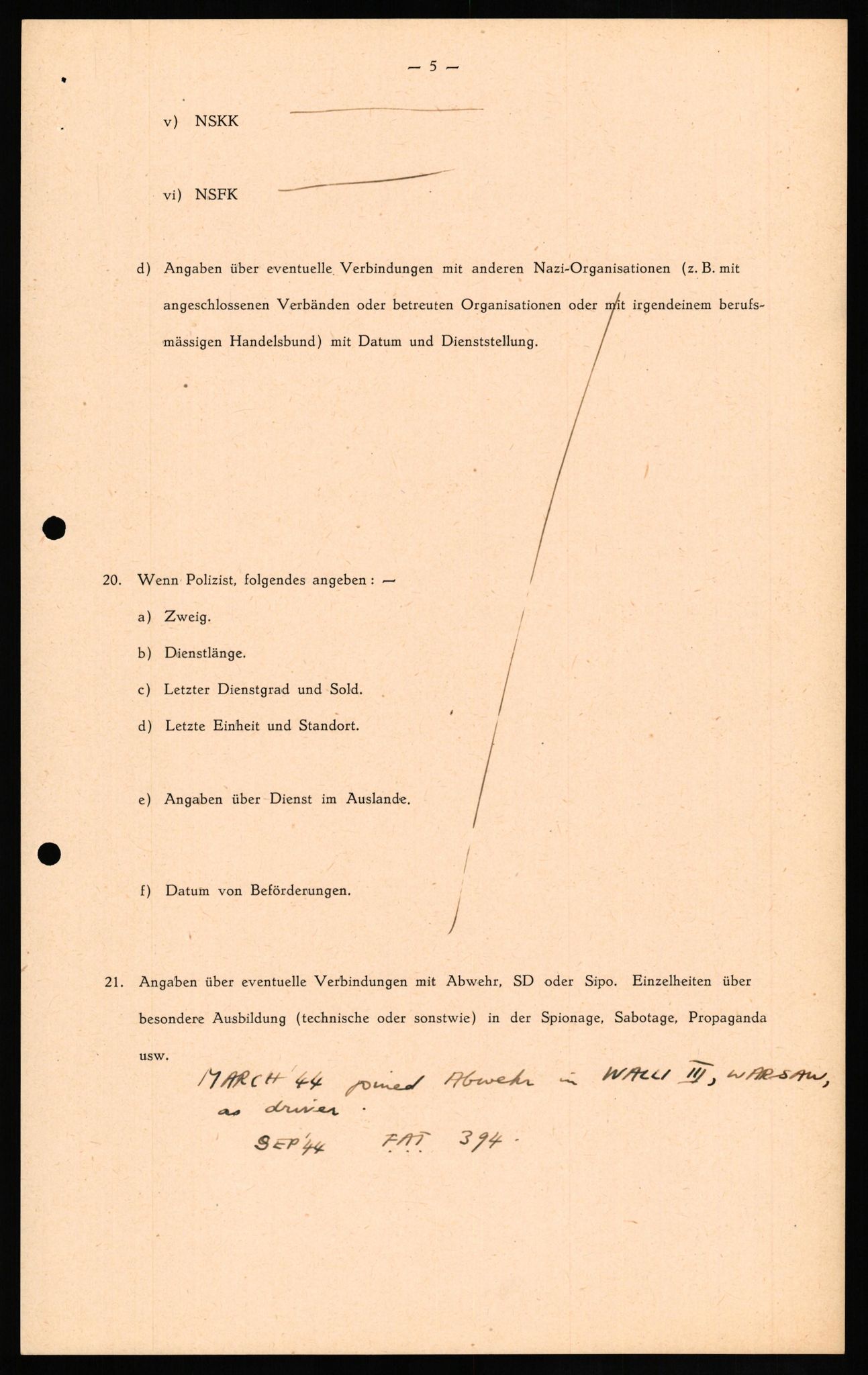 Forsvaret, Forsvarets overkommando II, AV/RA-RAFA-3915/D/Db/L0020: CI Questionaires. Tyske okkupasjonsstyrker i Norge. Tyskere., 1945-1946, s. 215