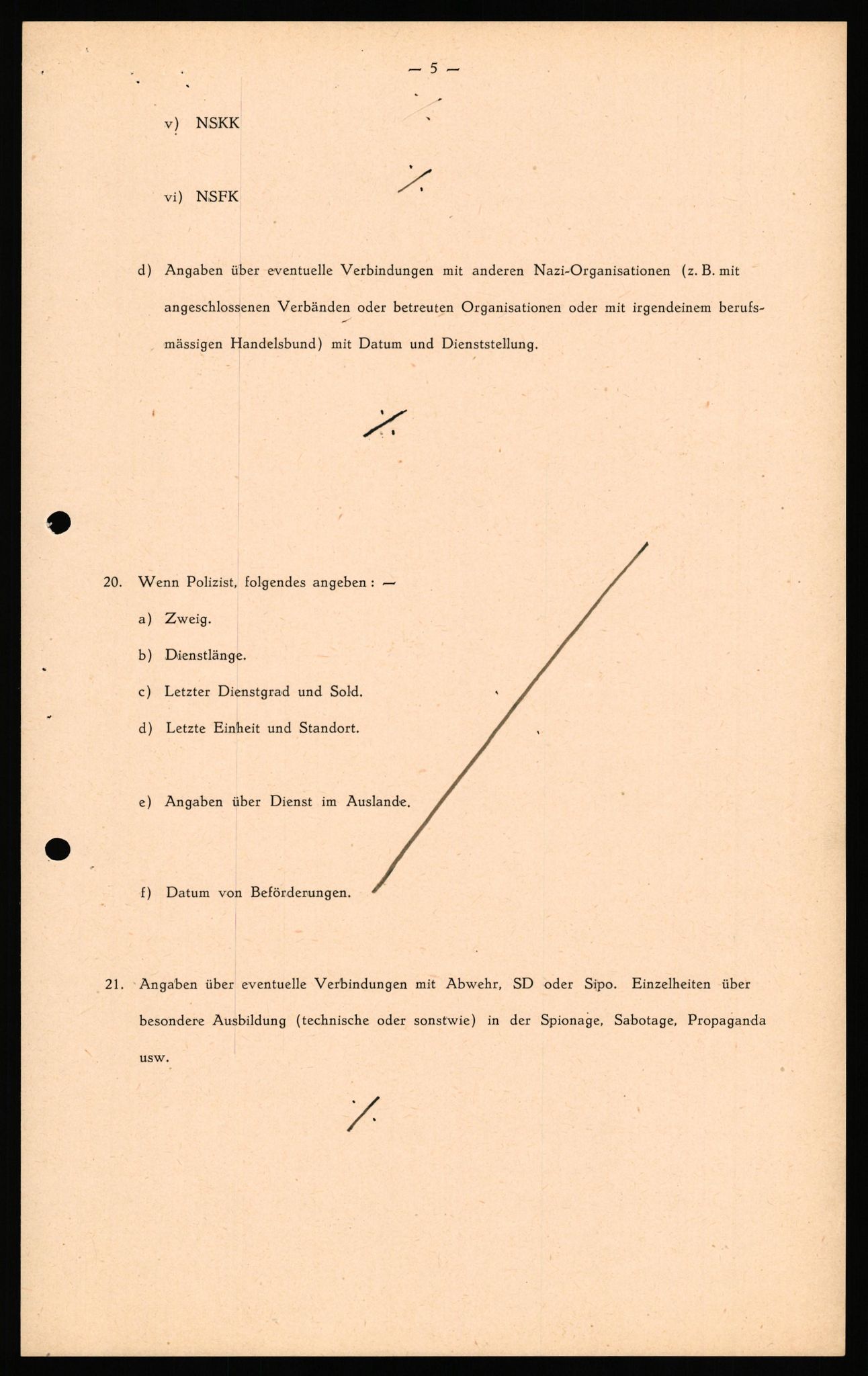 Forsvaret, Forsvarets overkommando II, AV/RA-RAFA-3915/D/Db/L0038: CI Questionaires. Tyske okkupasjonsstyrker i Norge. Østerrikere., 1945-1946, s. 15