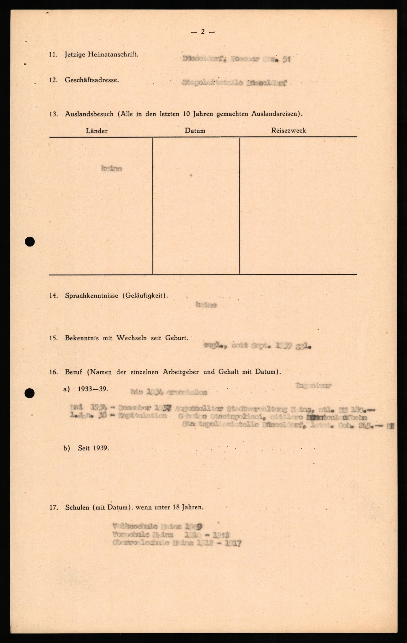 Forsvaret, Forsvarets overkommando II, AV/RA-RAFA-3915/D/Db/L0029: CI Questionaires. Tyske okkupasjonsstyrker i Norge. Tyskere., 1945-1946, s. 447