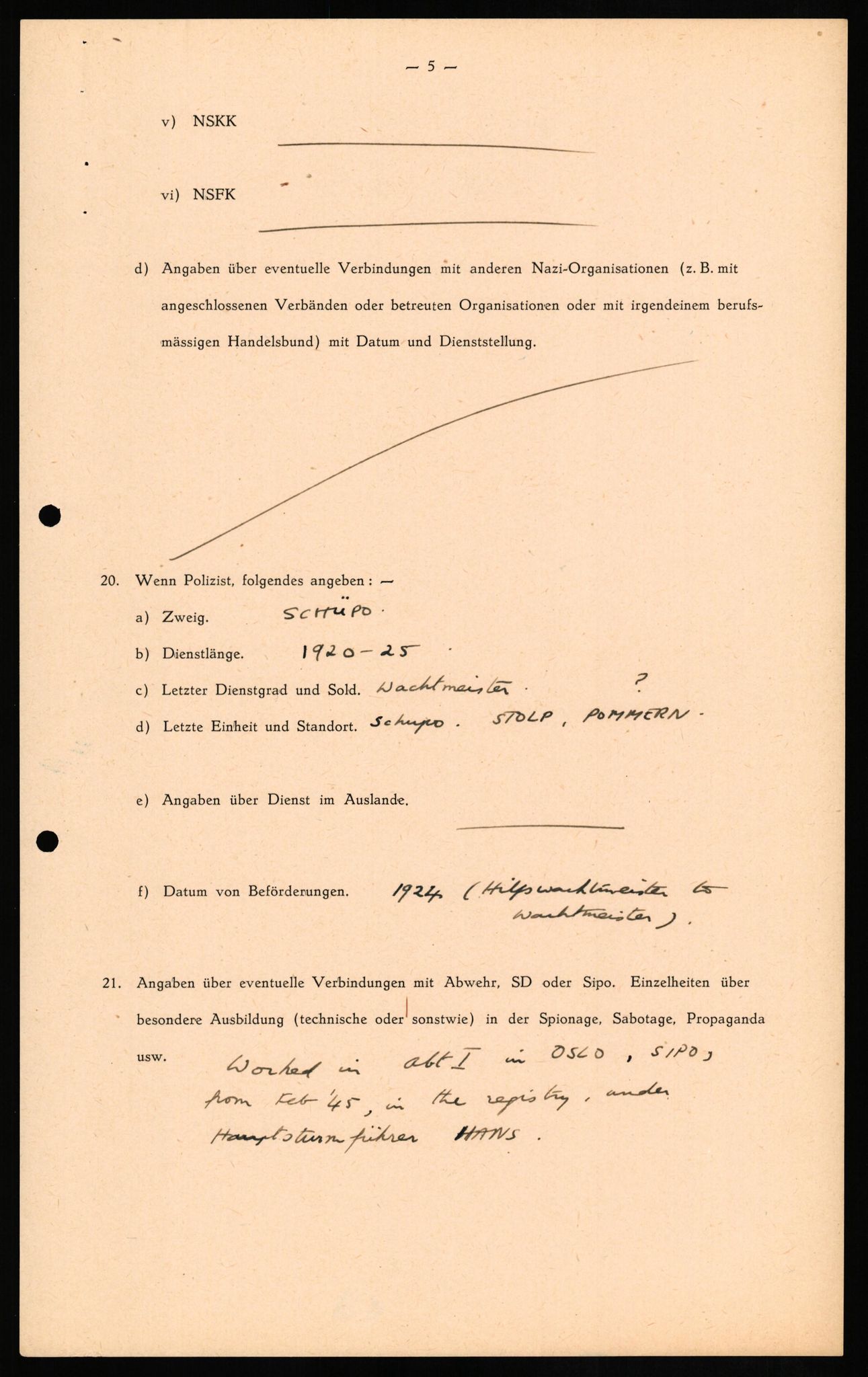 Forsvaret, Forsvarets overkommando II, AV/RA-RAFA-3915/D/Db/L0017: CI Questionaires. Tyske okkupasjonsstyrker i Norge. Tyskere., 1945-1946, s. 34