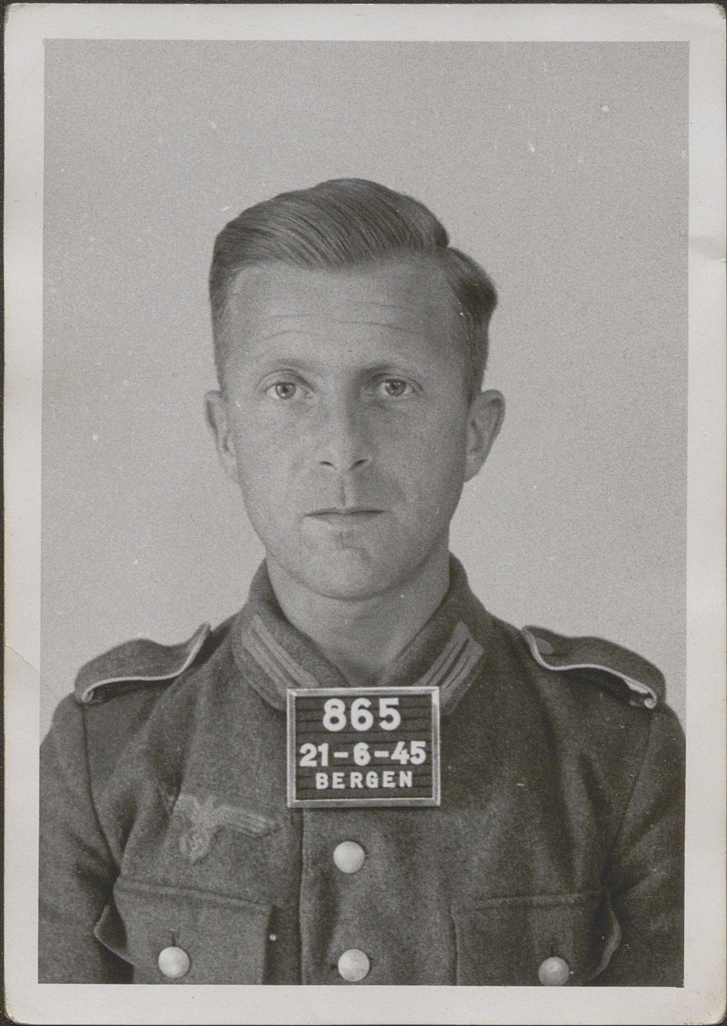 Bergen politikammer / politidistrikt, SAB/A-60401/Y/Yc/Ycd/L0004: Personfoto - landsvikere etc, 1945-1947, s. 817