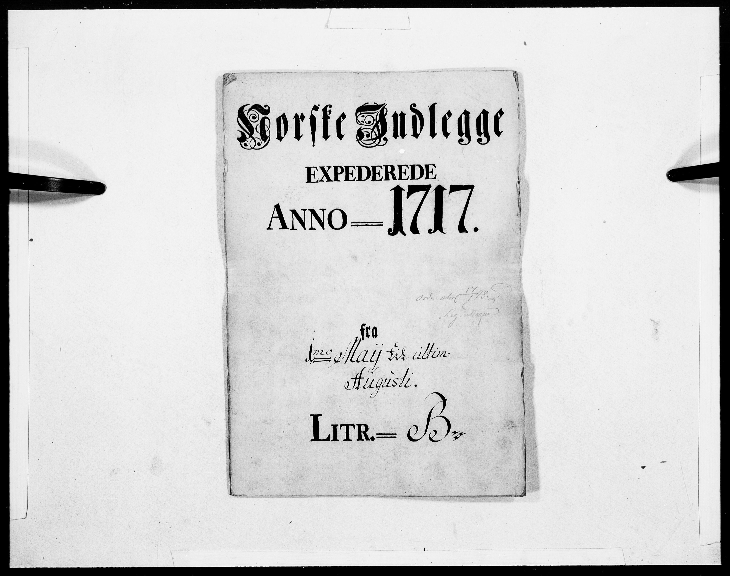 Danske Kanselli 1572-1799, RA/EA-3023/F/Fc/Fcc/Fcca/L0081: Norske innlegg 1572-1799, 1717, s. 1