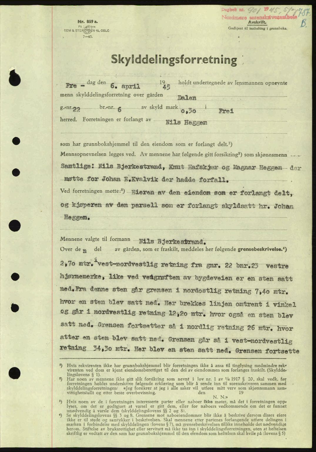 Nordmøre sorenskriveri, SAT/A-4132/1/2/2Ca: Pantebok nr. A99, 1945-1945, Dagboknr: 901/1945