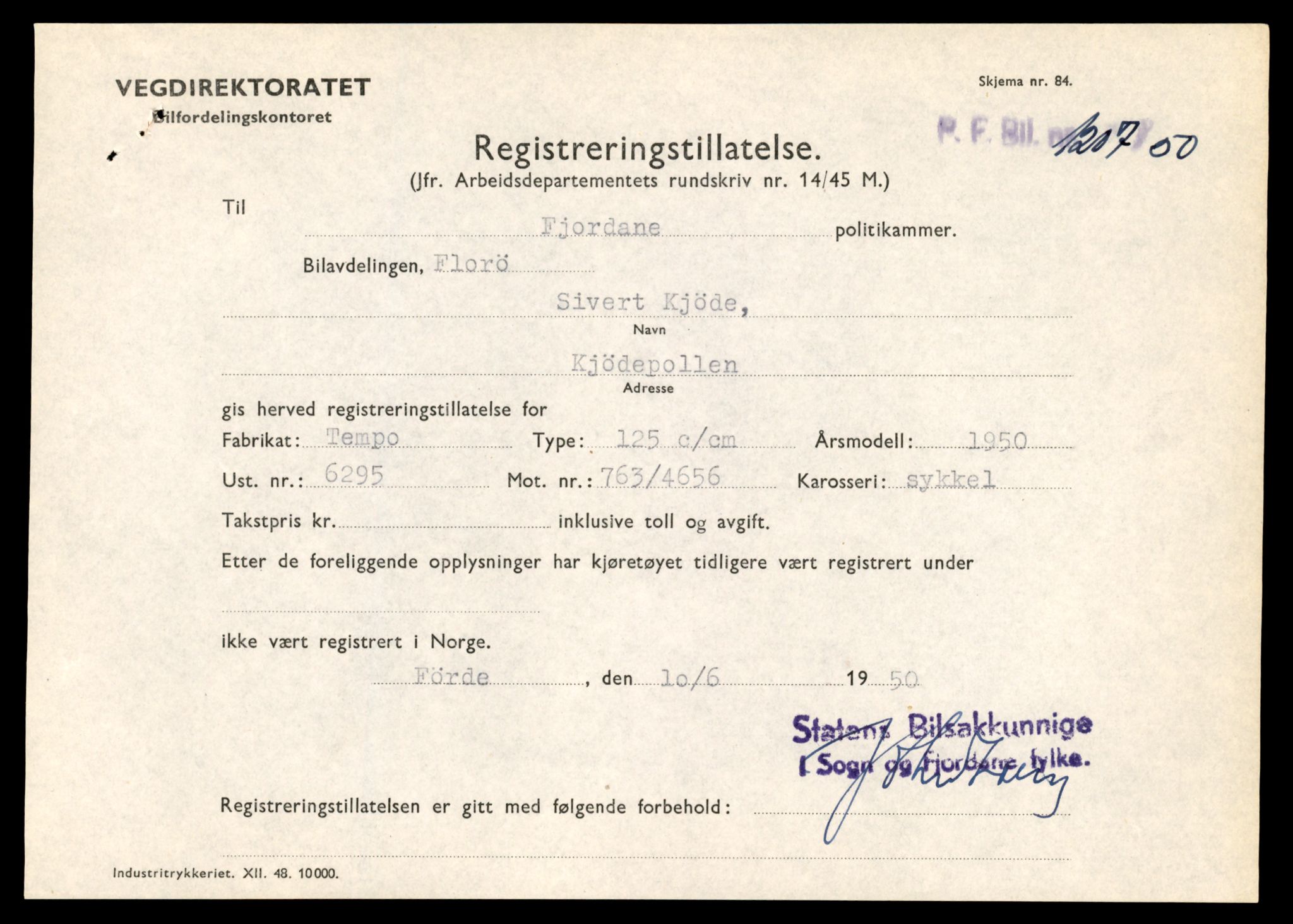 Møre og Romsdal vegkontor - Ålesund trafikkstasjon, AV/SAT-A-4099/F/Fe/L0038: Registreringskort for kjøretøy T 13180 - T 13360, 1927-1998, s. 2545