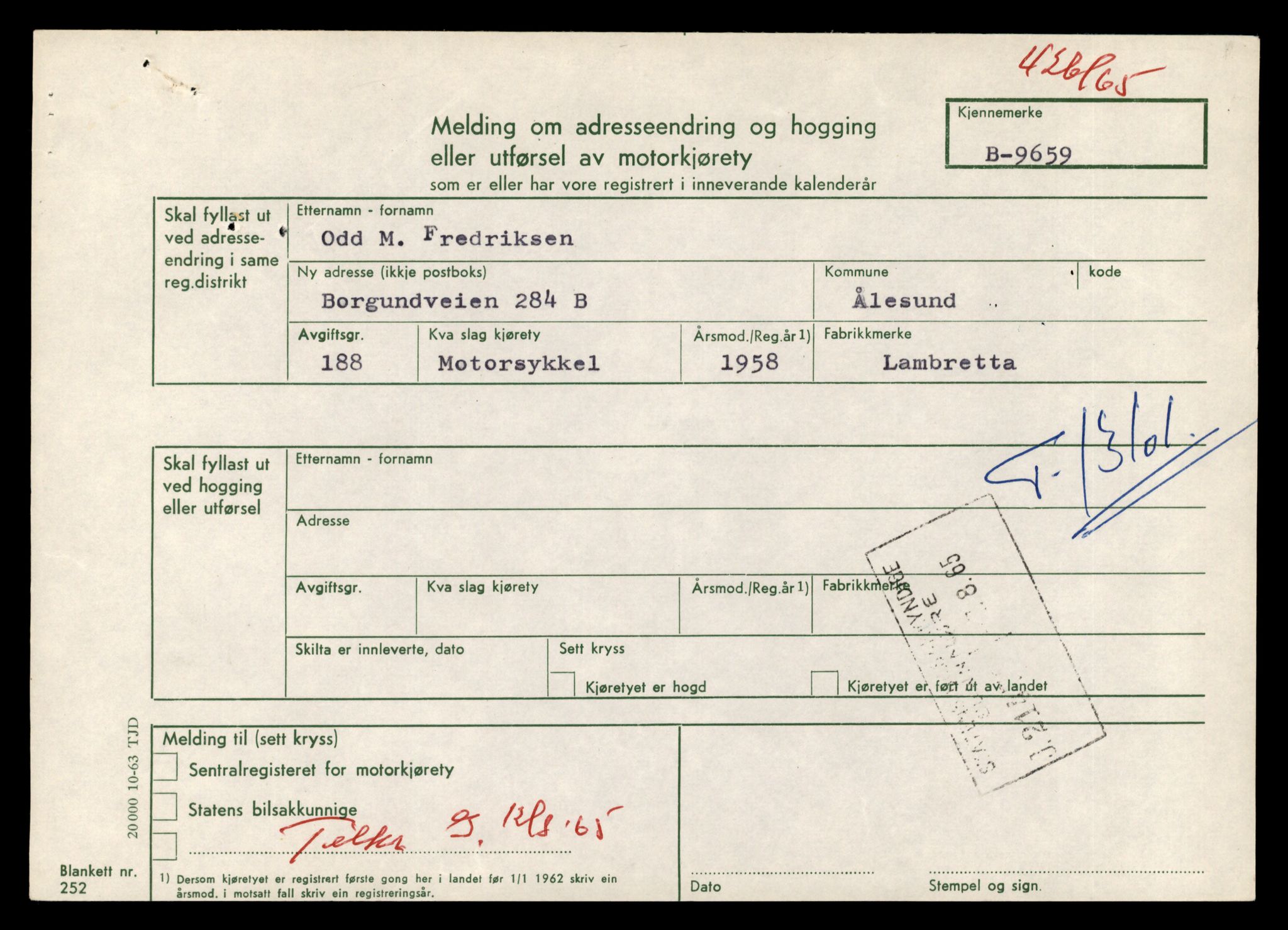Møre og Romsdal vegkontor - Ålesund trafikkstasjon, AV/SAT-A-4099/F/Fe/L0037: Registreringskort for kjøretøy T 13031 - T 13179, 1927-1998, s. 1426