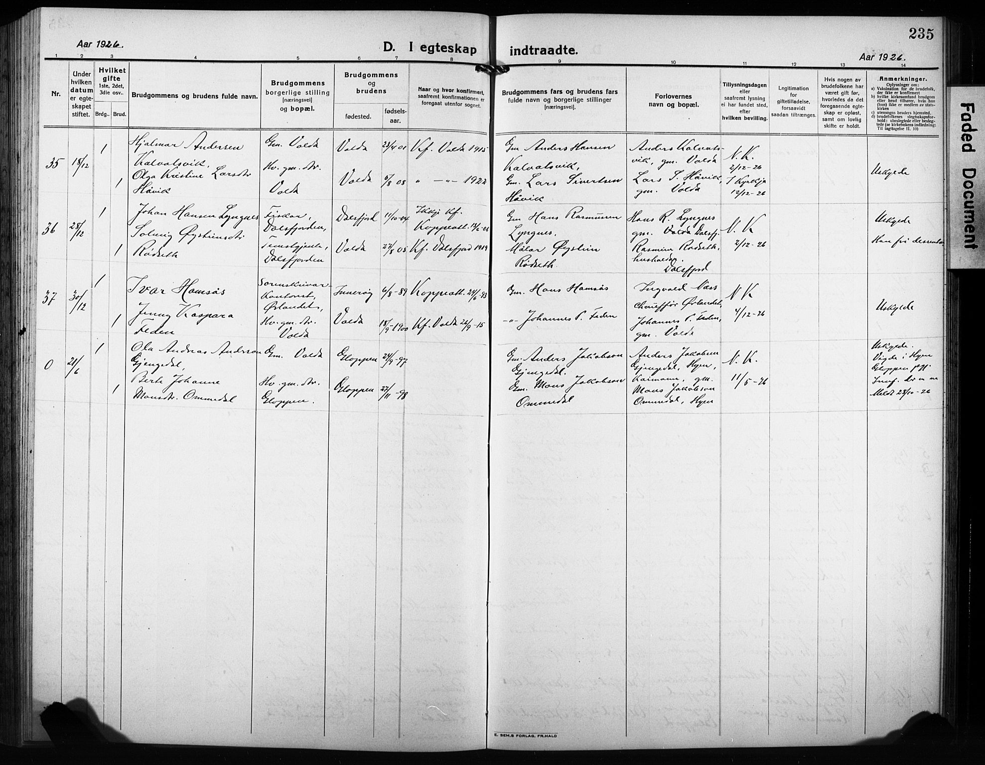 Ministerialprotokoller, klokkerbøker og fødselsregistre - Møre og Romsdal, AV/SAT-A-1454/511/L0160: Klokkerbok nr. 511C06, 1920-1932, s. 235