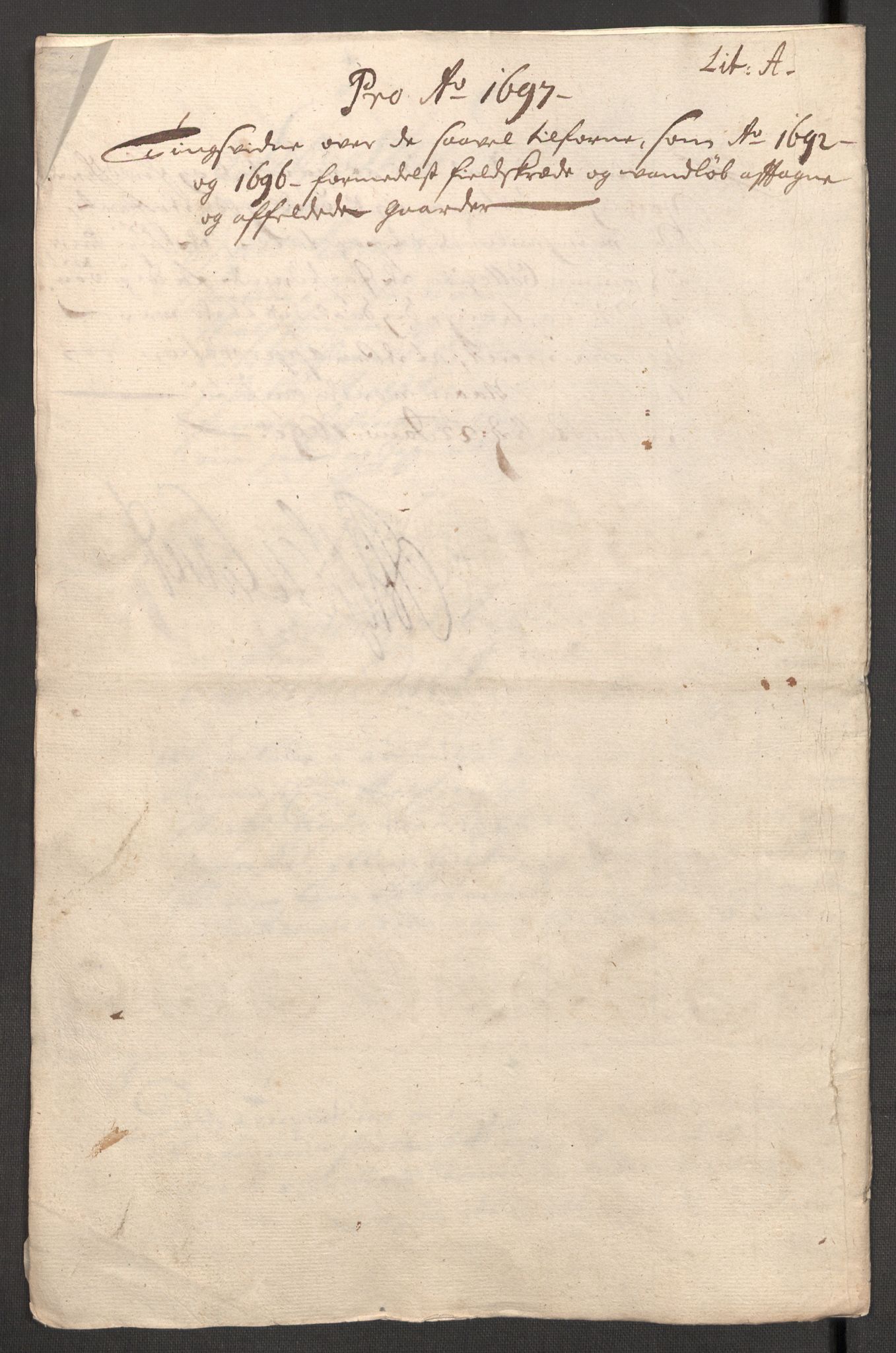 Rentekammeret inntil 1814, Reviderte regnskaper, Fogderegnskap, AV/RA-EA-4092/R52/L3309: Fogderegnskap Sogn, 1696-1697, s. 414