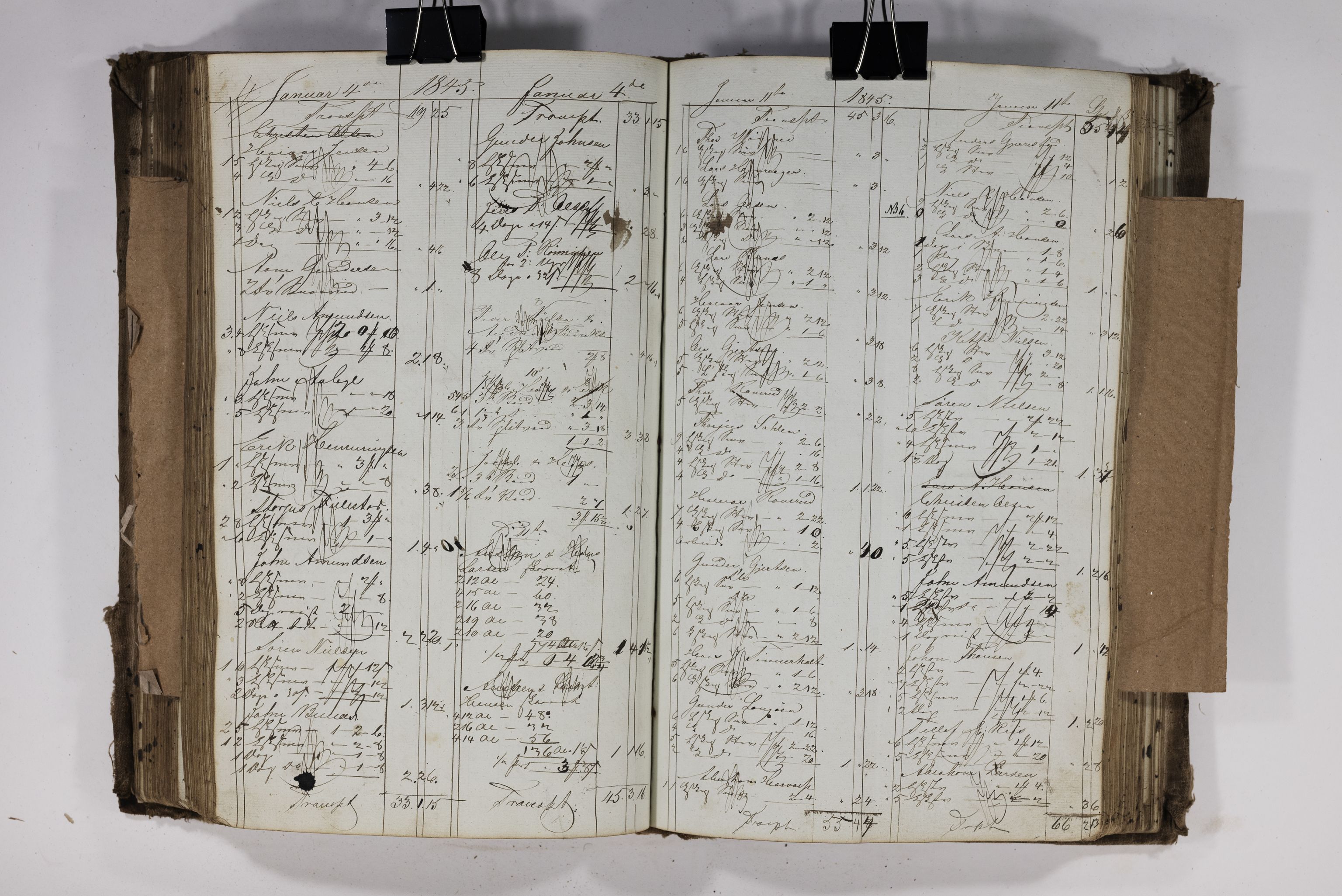 Blehr/ Kjellestad, TEMU/TGM-A-1212/R/Ra/L0003: Hugste bog, 1842-1846, s. 185