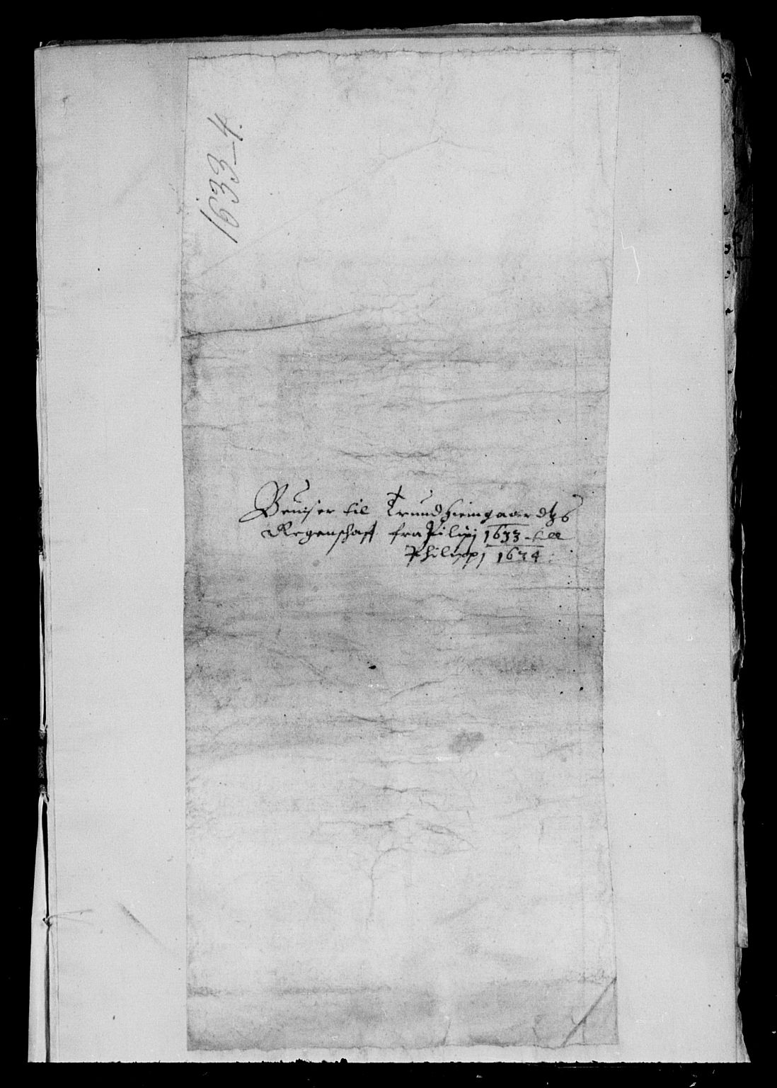 Rentekammeret inntil 1814, Reviderte regnskaper, Lensregnskaper, RA/EA-5023/R/Rb/Rbw/L0052: Trondheim len, 1633-1634